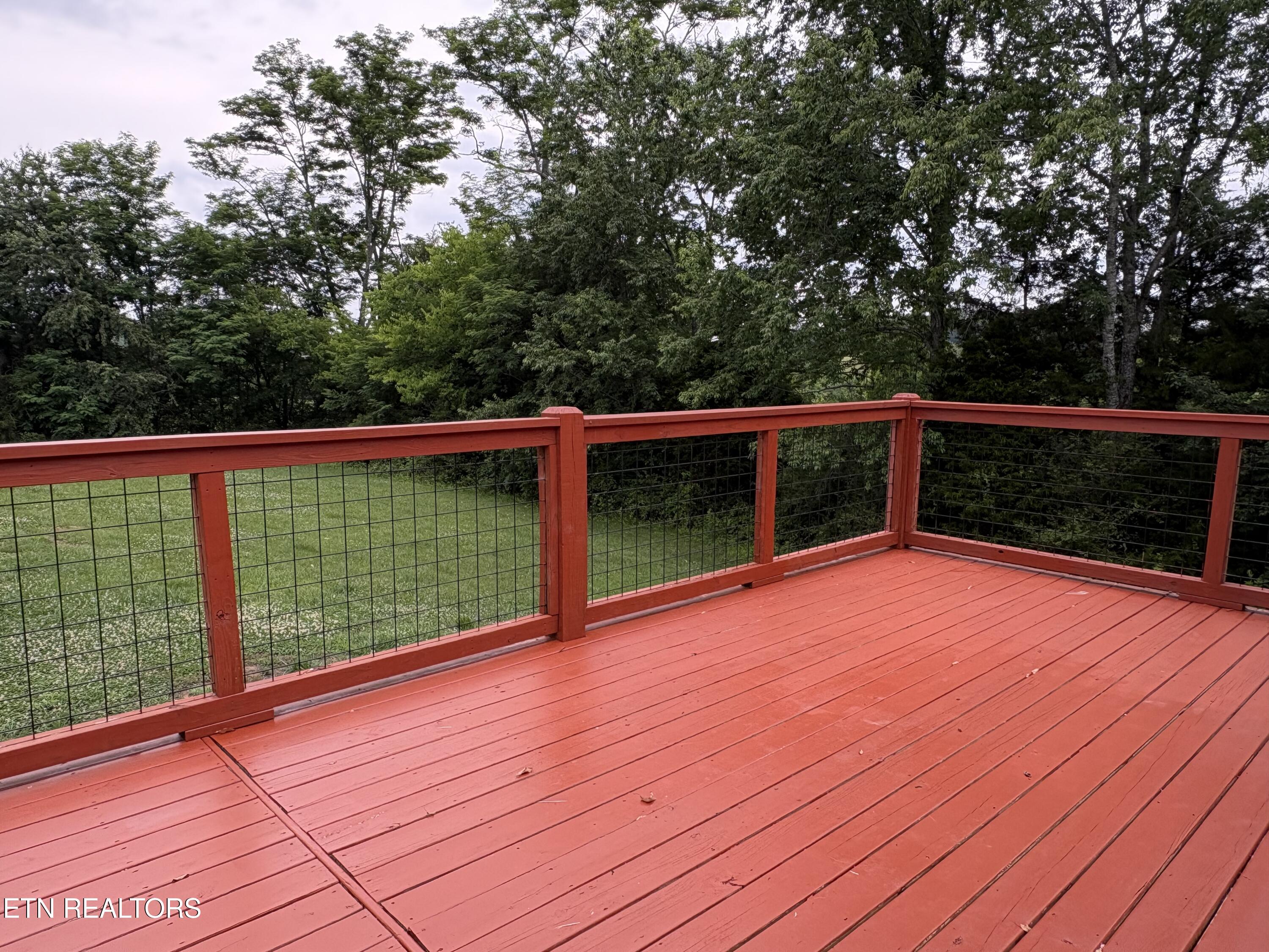 327 Thomas Loop Road Sevierville TN 37876