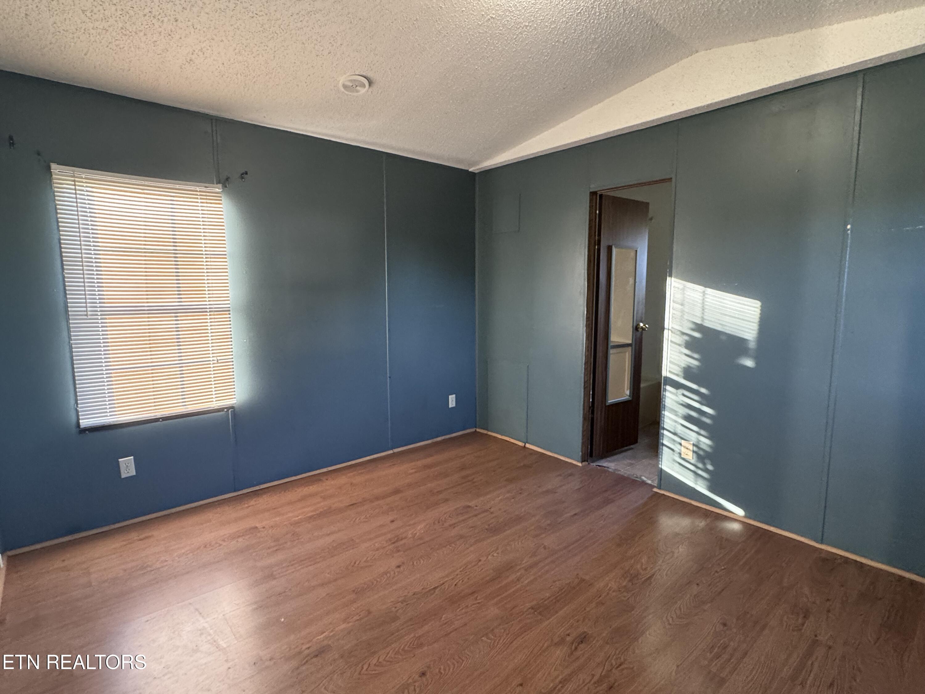 865 Shade Pressnell Road Tazewell TN 37879