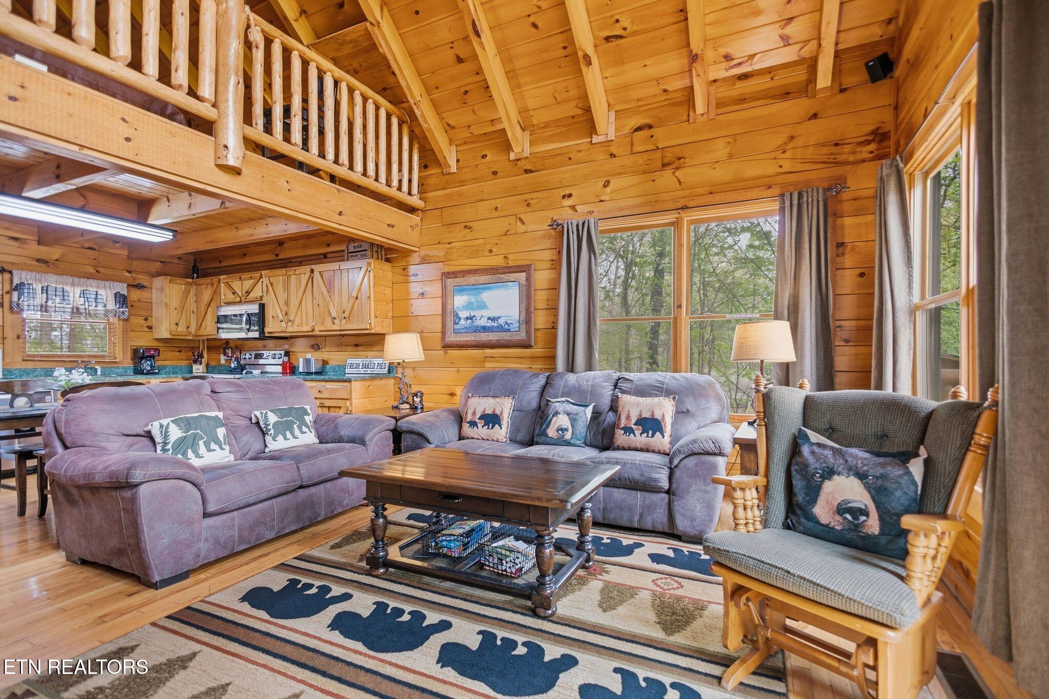 1118 Ski View Lane Sevierville TN 37876