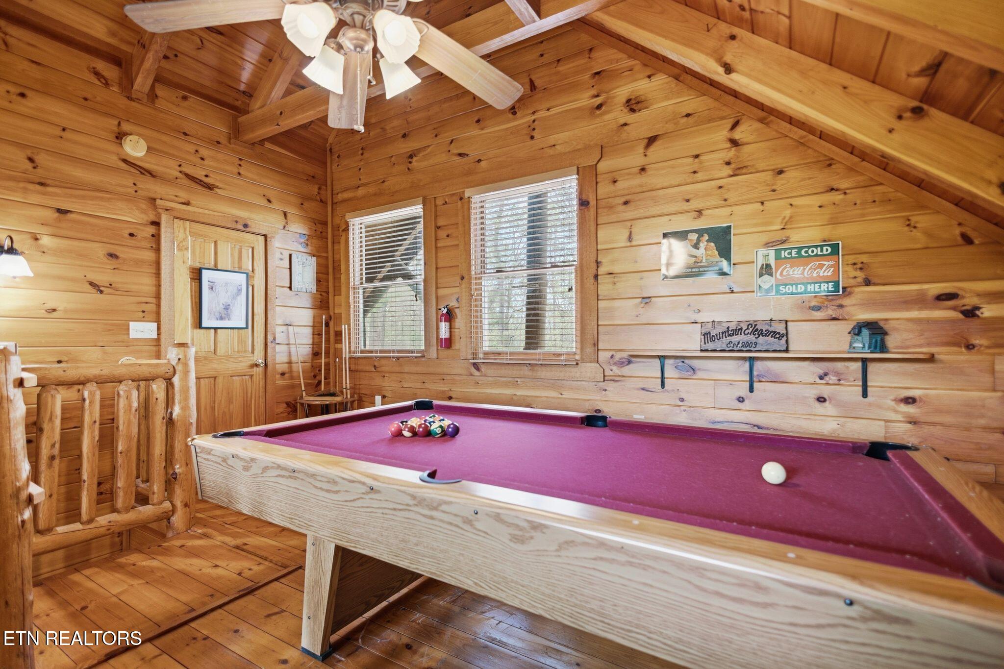 1118 Ski View Lane Sevierville TN 37876