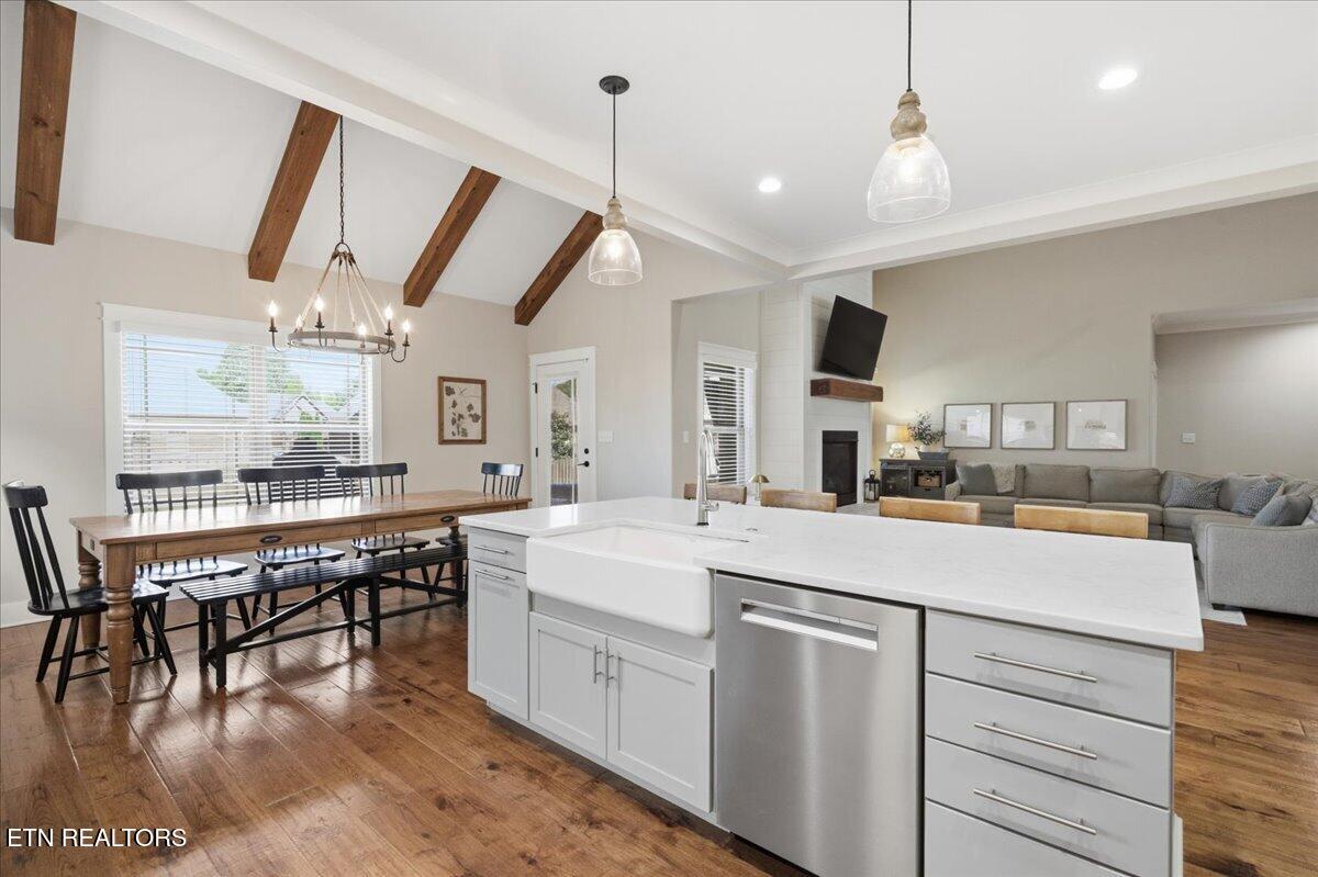 2113 Leah Lane Maryville TN 37803