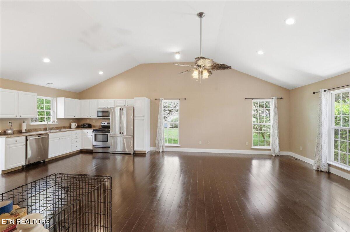 1138 Vista Drive Sevierville TN 37862