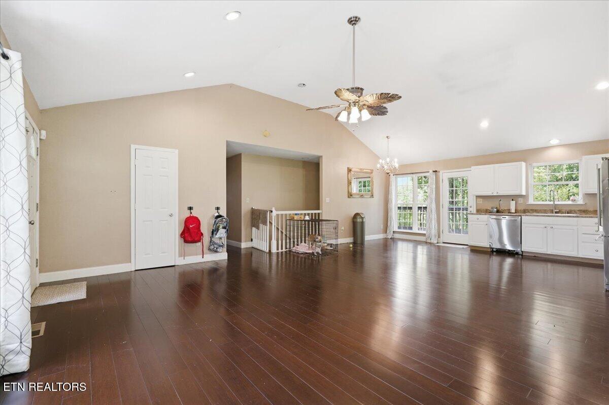 1138 Vista Drive Sevierville TN 37862