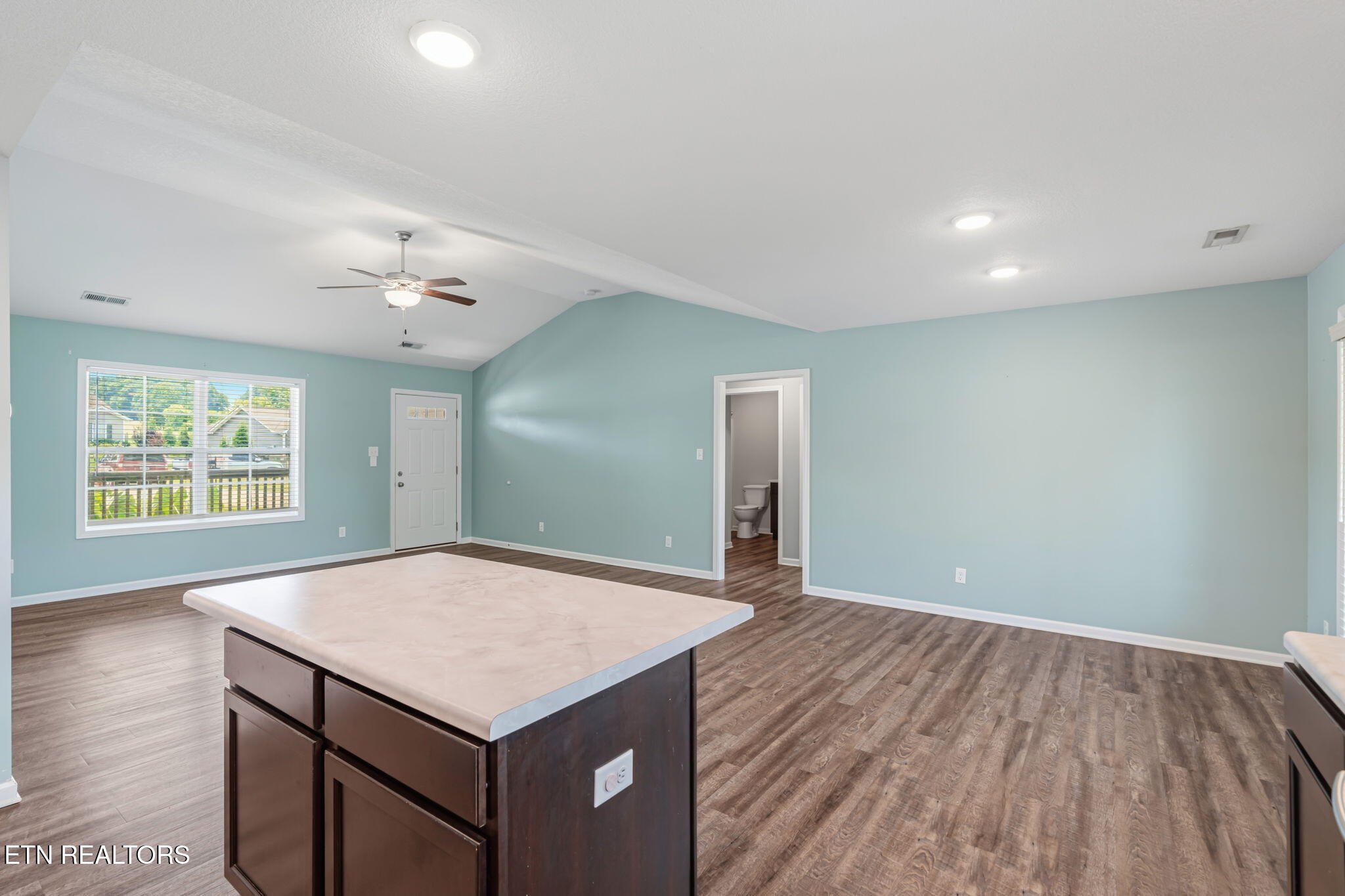 125 Hartfield Lane Loudon TN 37774