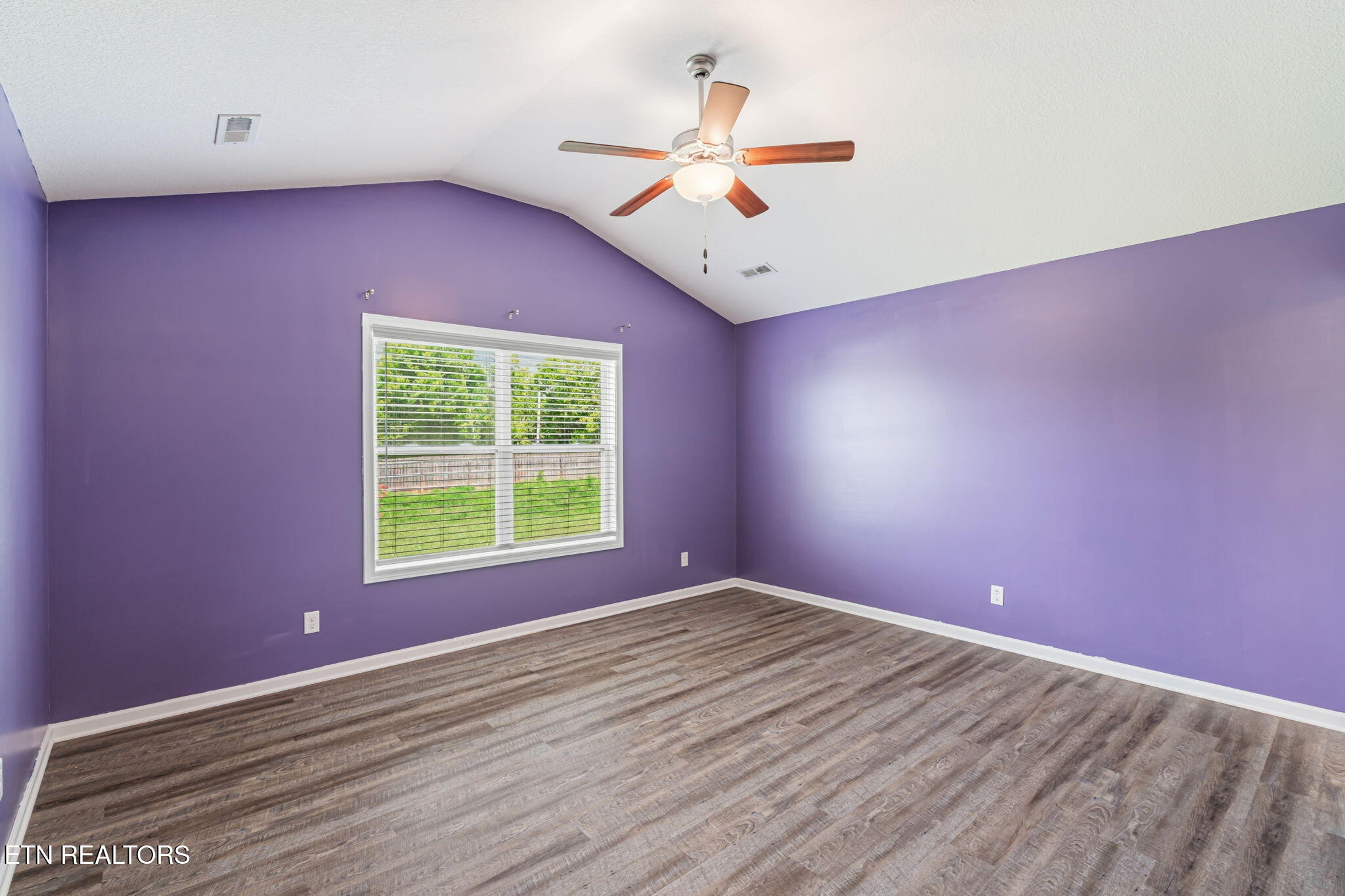 125 Hartfield Lane Loudon TN 37774