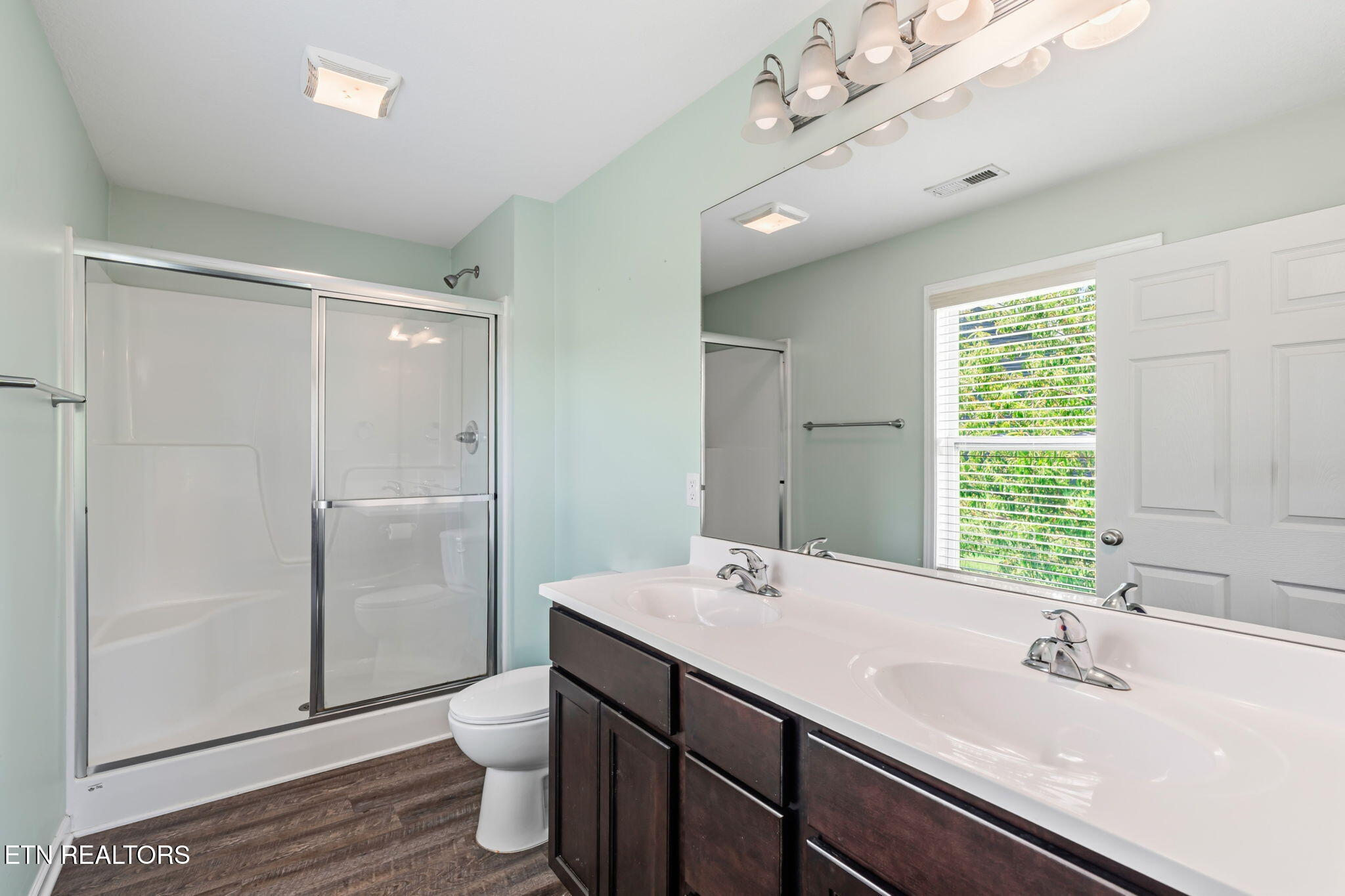 125 Hartfield Lane Loudon TN 37774