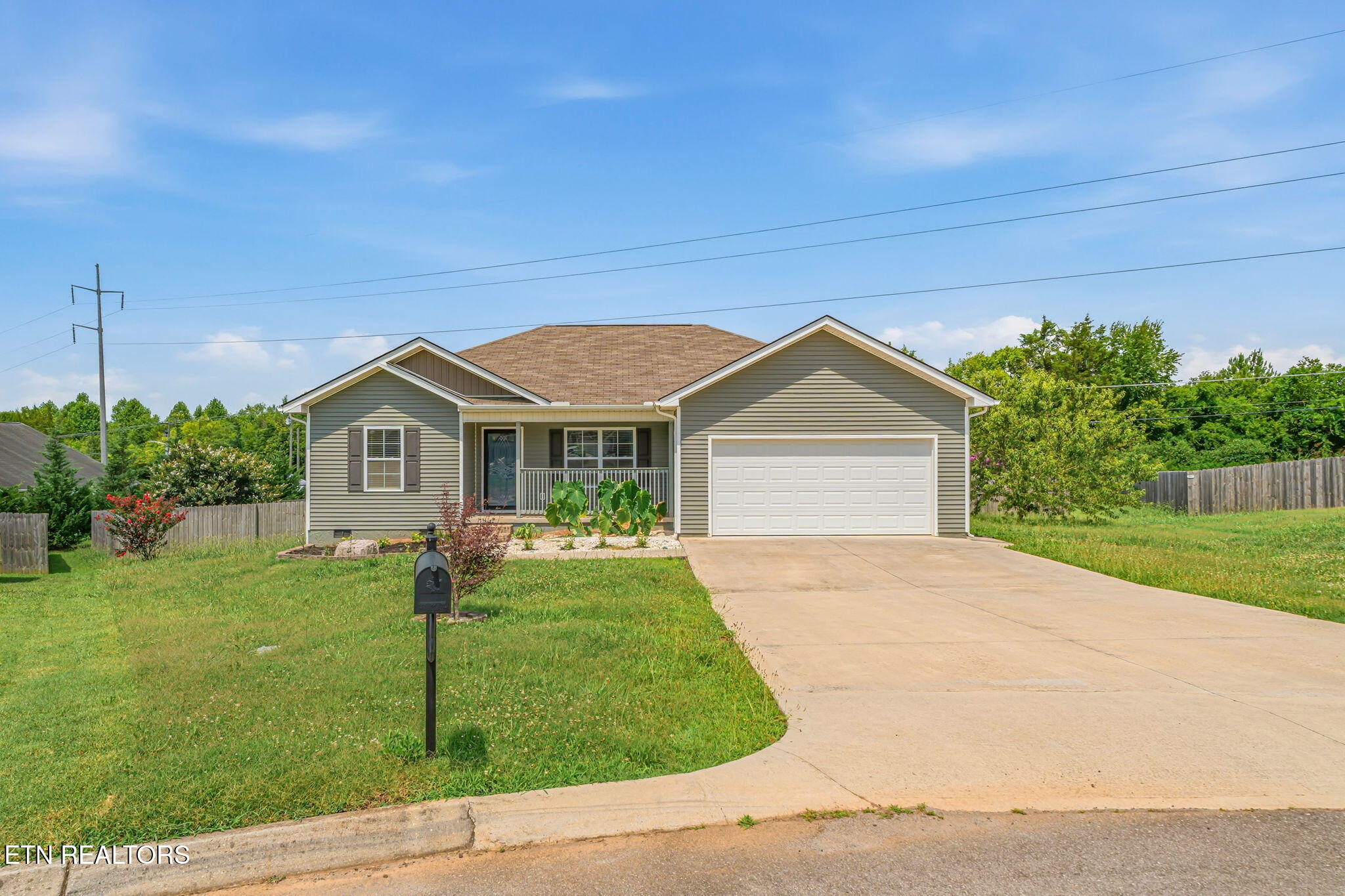125 Hartfield Lane Loudon TN 37774