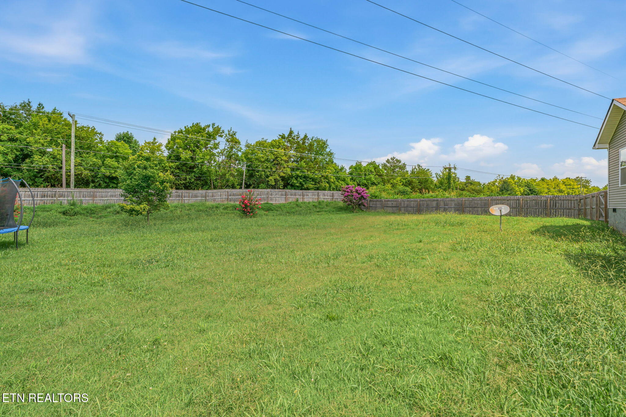125 Hartfield Lane Loudon TN 37774