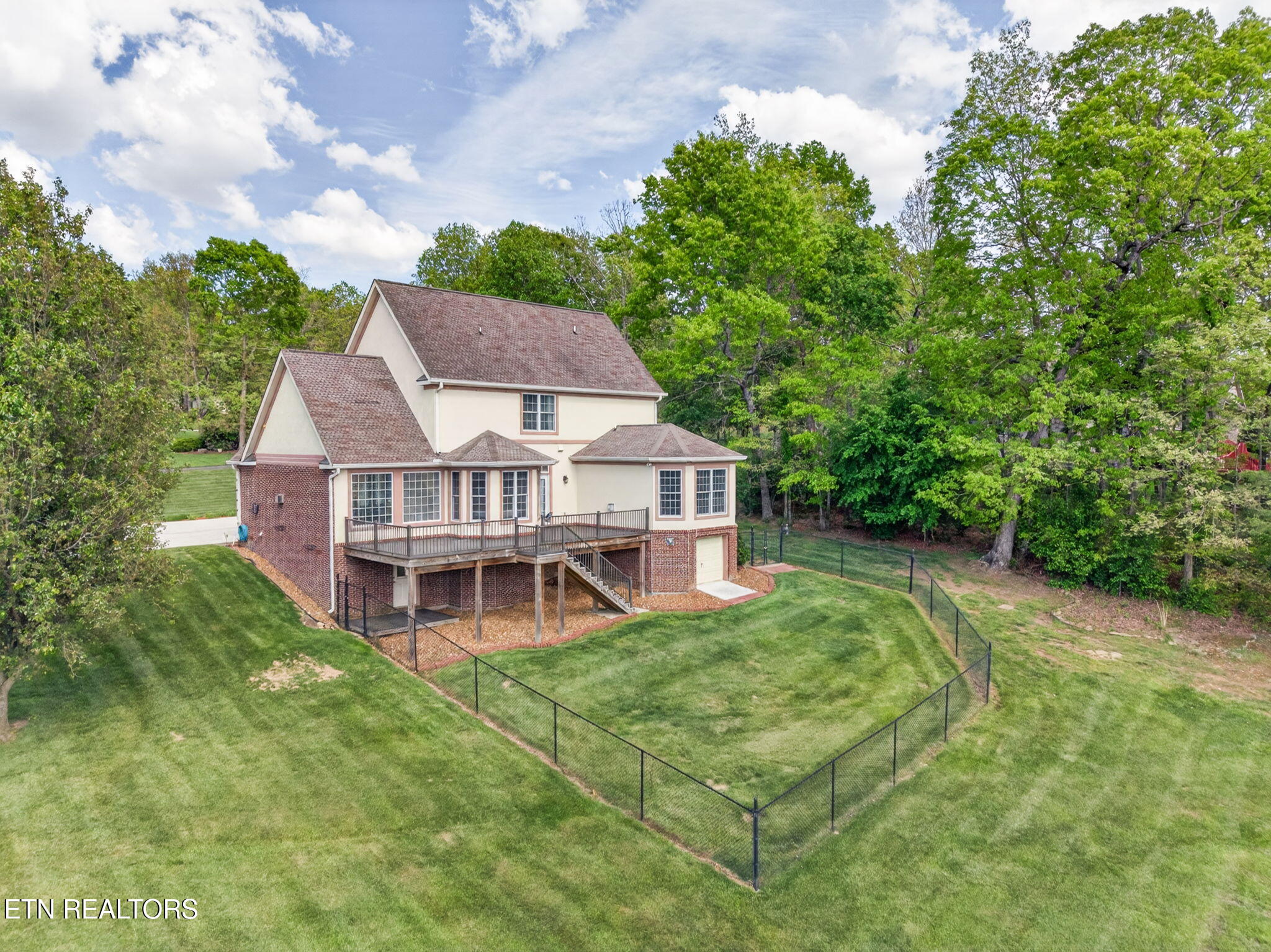 321 Magnolia Lane Crossville TN 38555