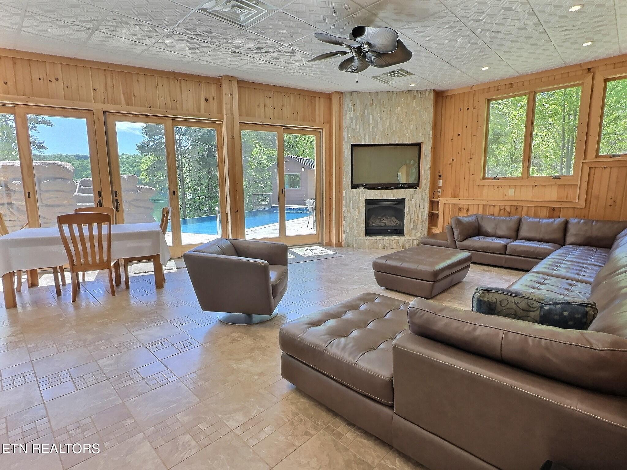 189 Bridle Way Speedwell TN 37870