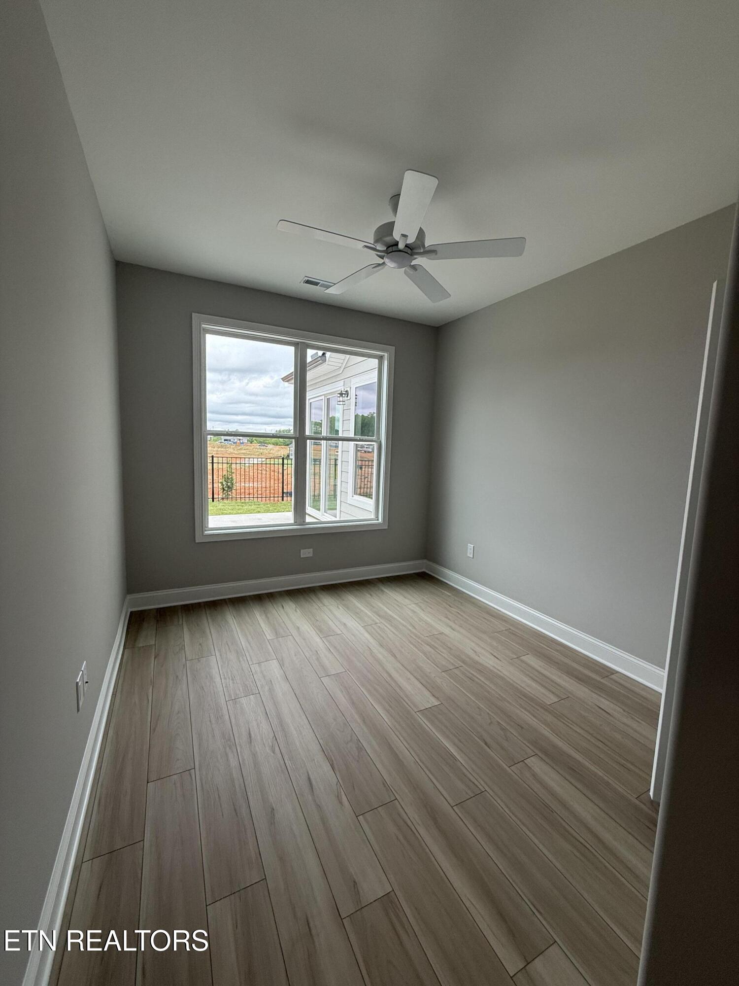 174 Honeysuckle Drive Lenoir City TN 37771