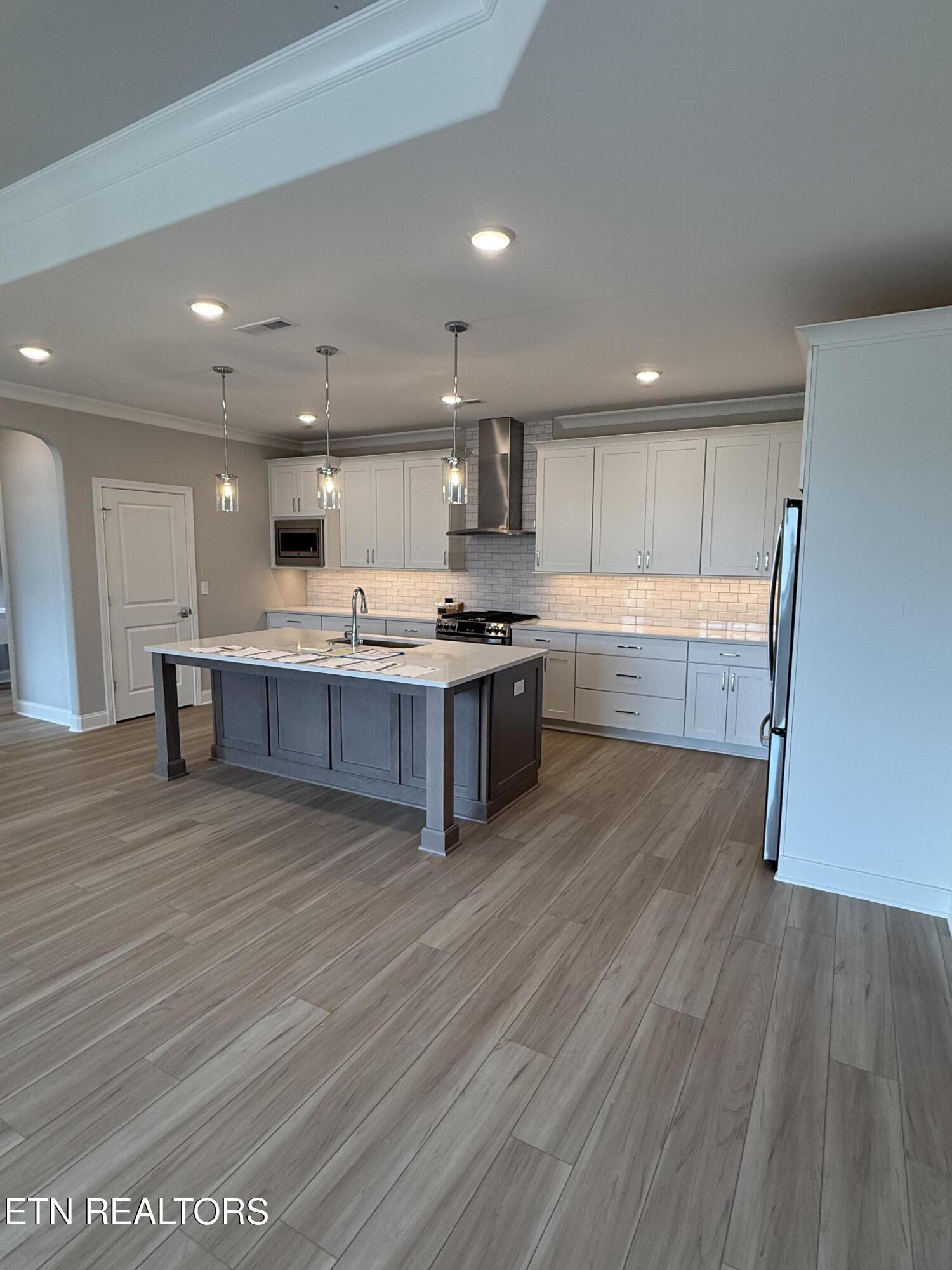 174 Honeysuckle Drive Lenoir City TN 37771