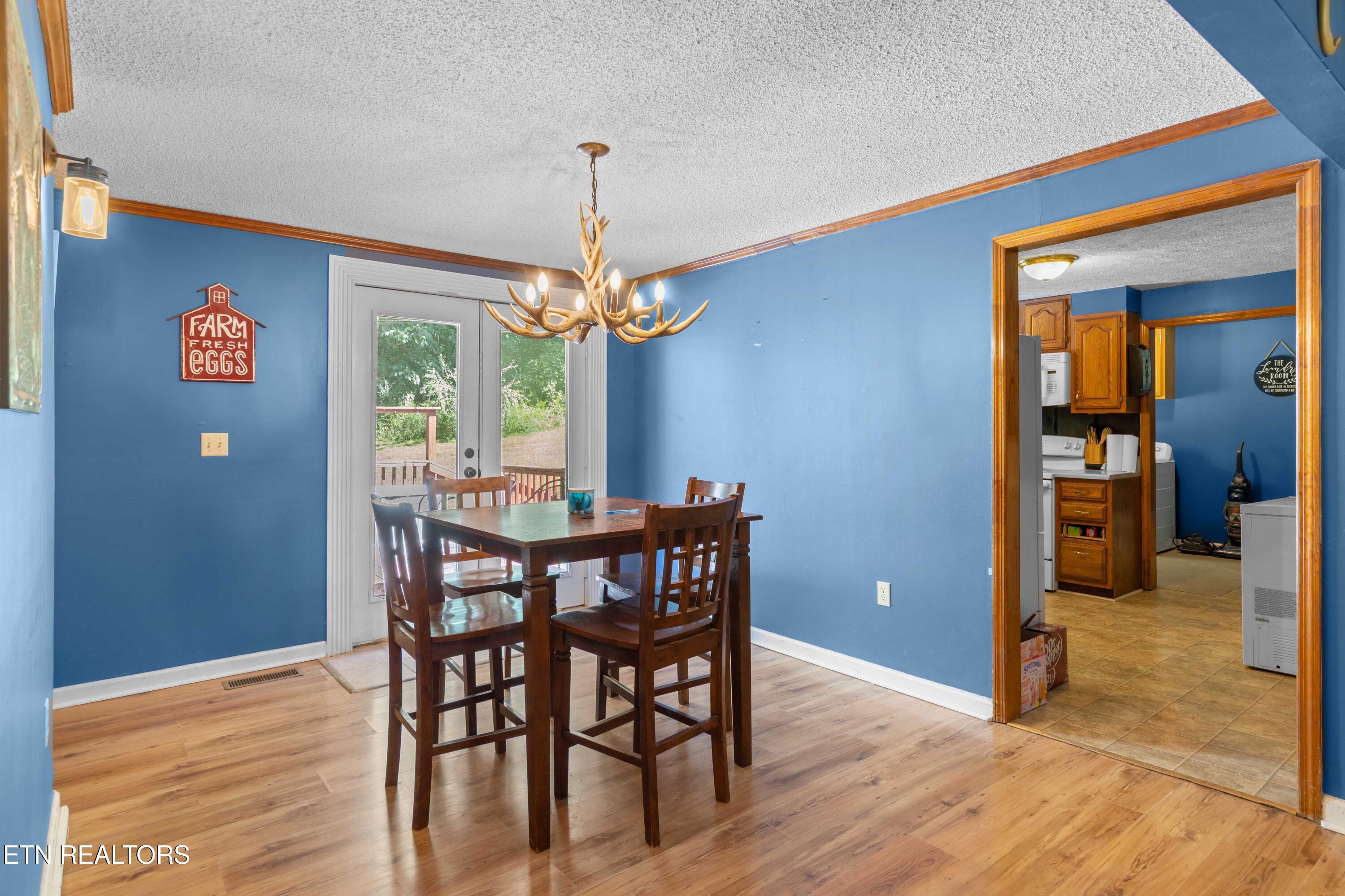 187 Vinsant Hollow Lane Jacksboro TN 37757