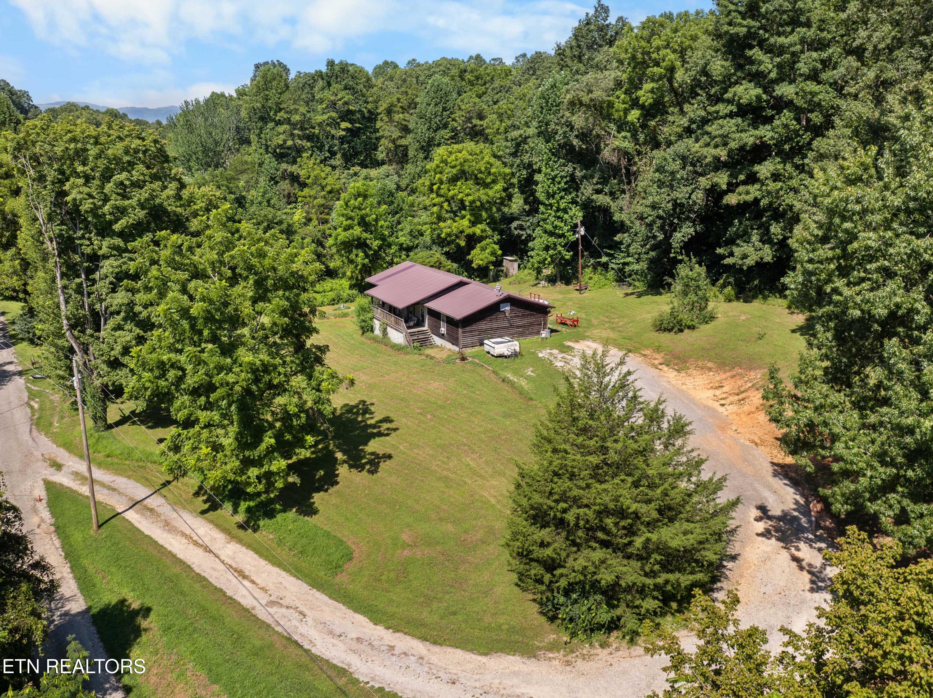 187 Vinsant Hollow Lane Jacksboro TN 37757