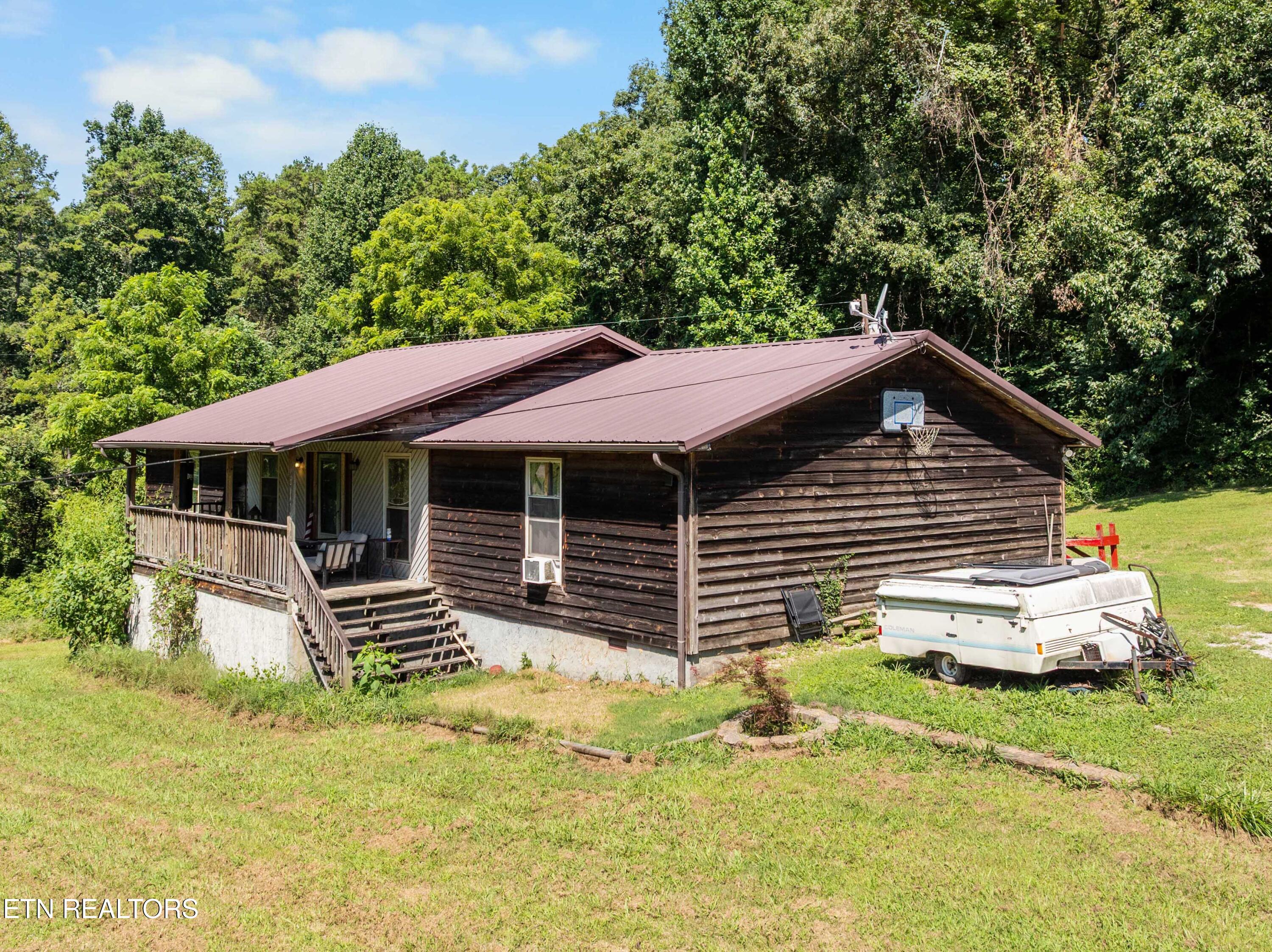 187 Vinsant Hollow Lane Jacksboro TN 37757