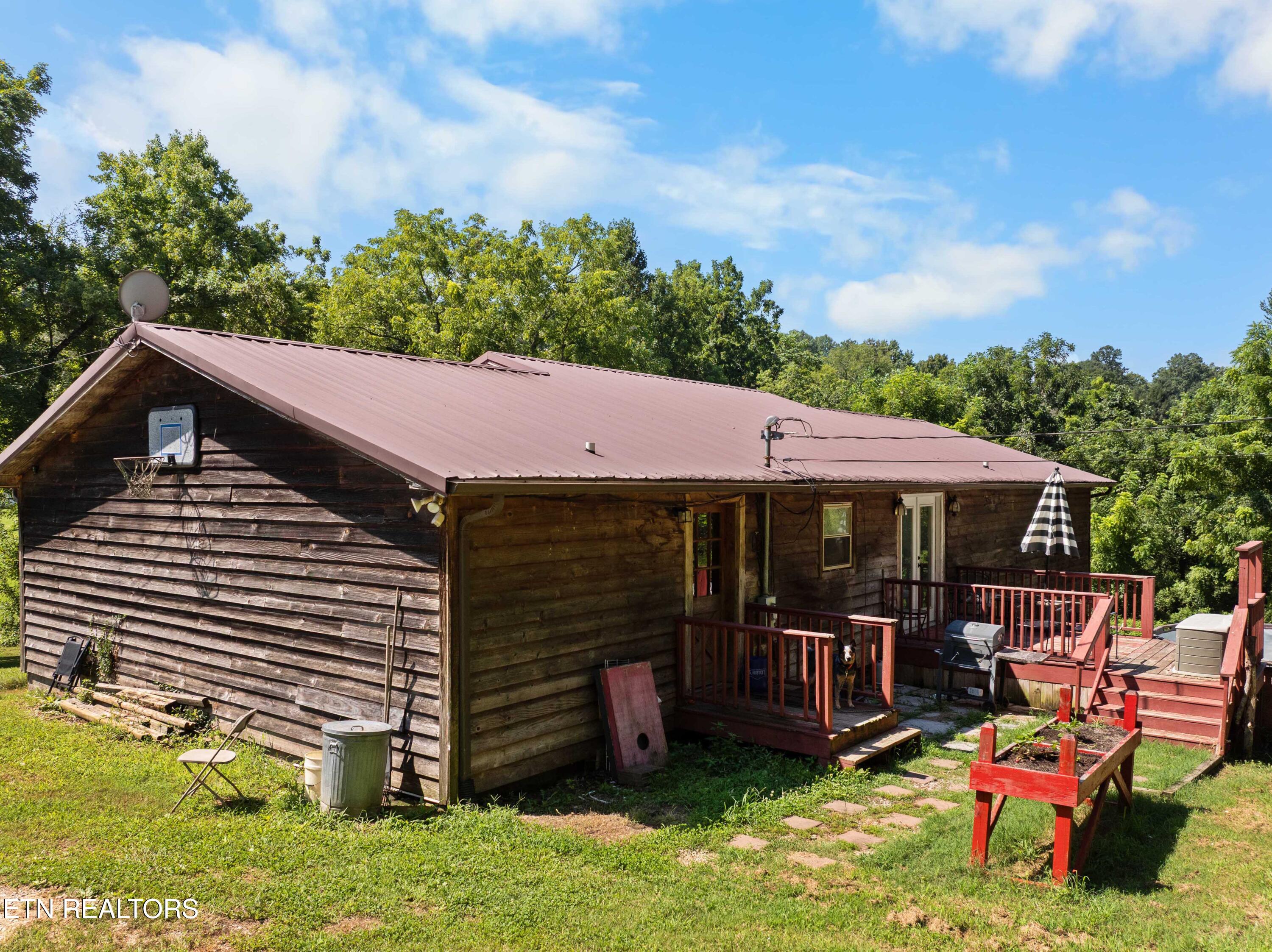 187 Vinsant Hollow Lane Jacksboro TN 37757