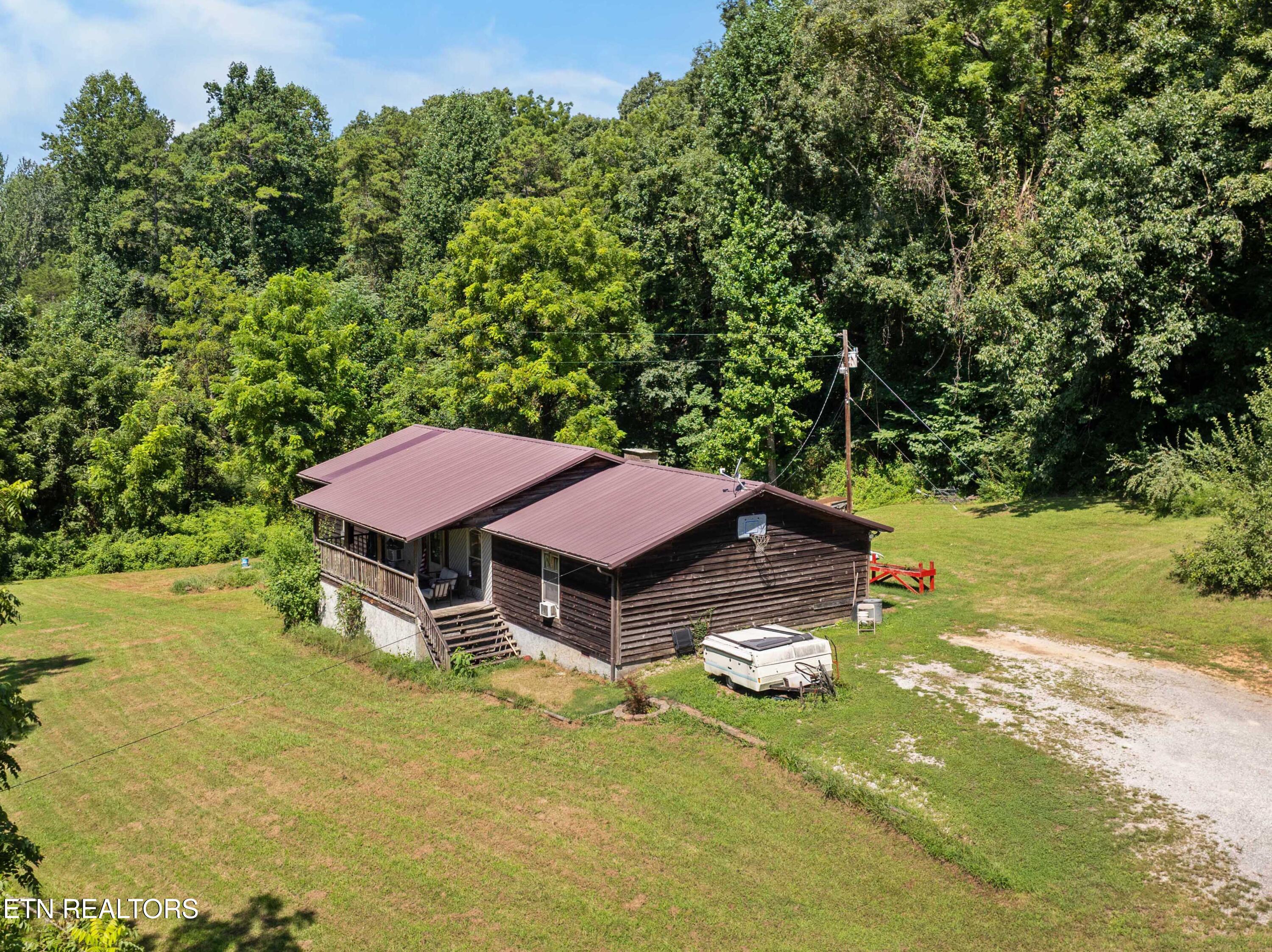 187 Vinsant Hollow Lane Jacksboro TN 37757