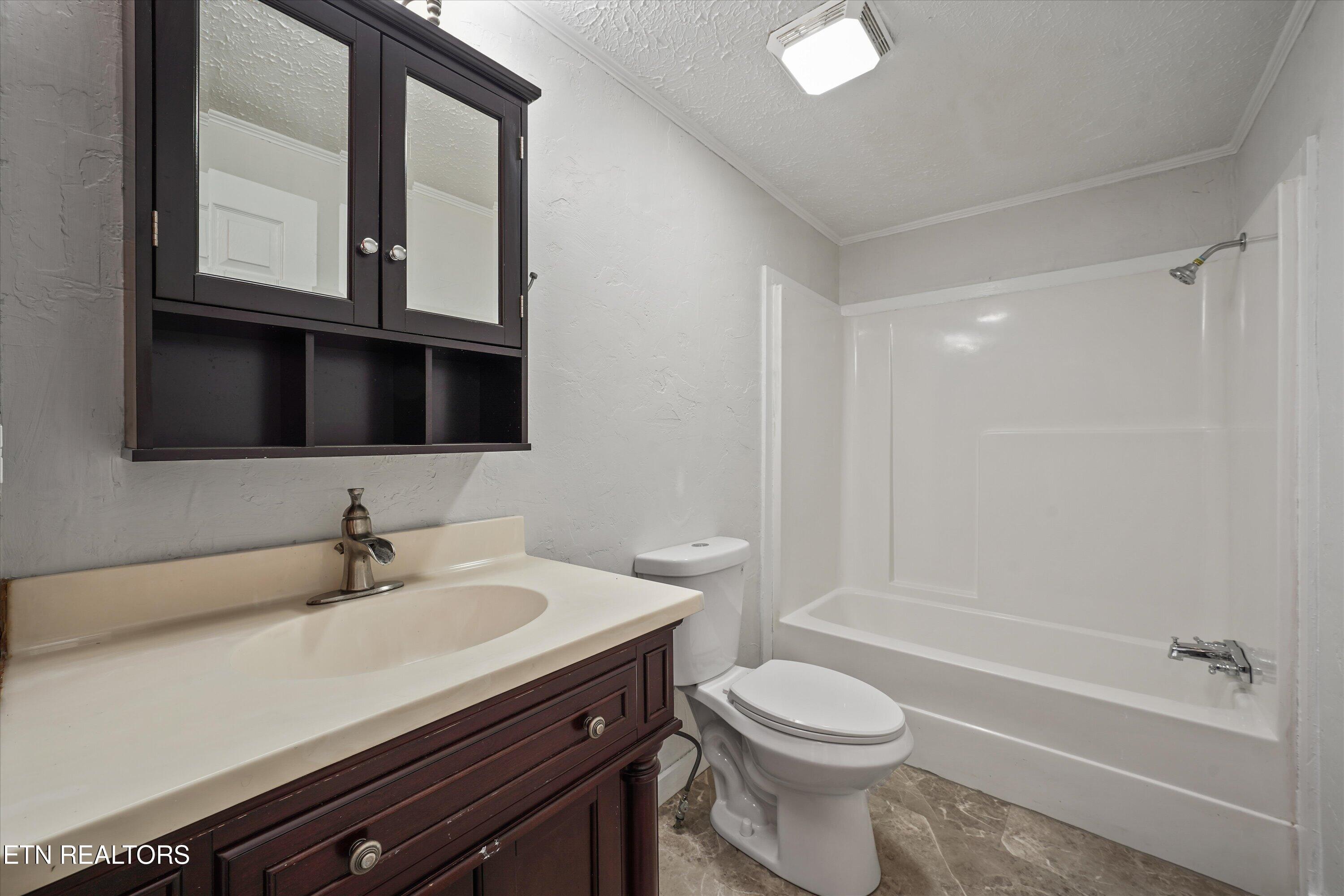 3670 Chilhowee Trail Maryville TN 37803