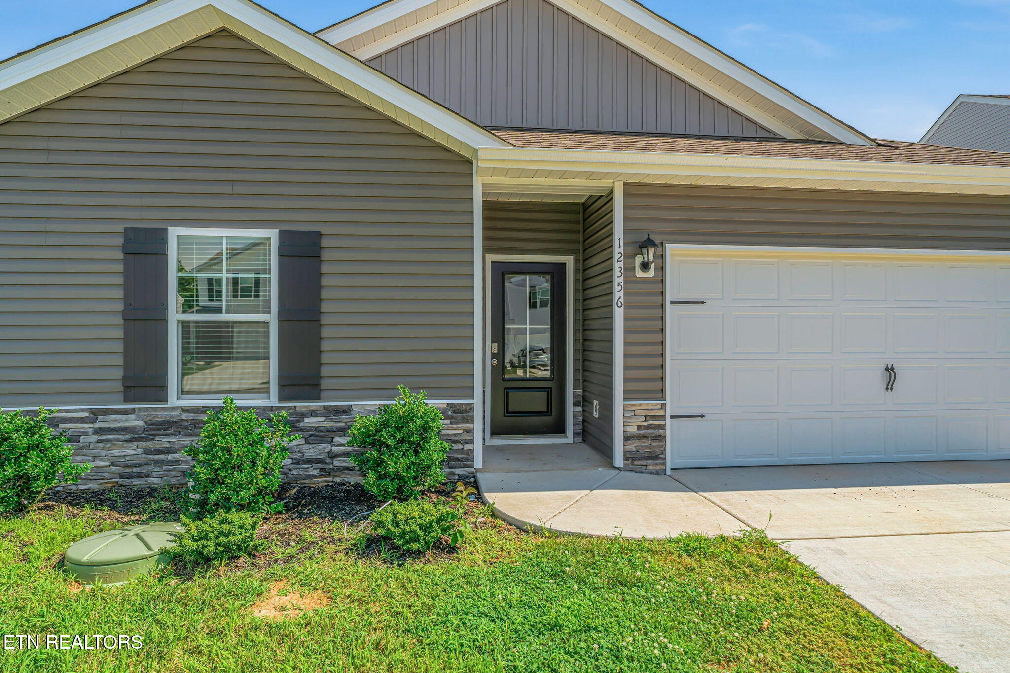 12356 Manhattan Lane Knoxville TN 37932