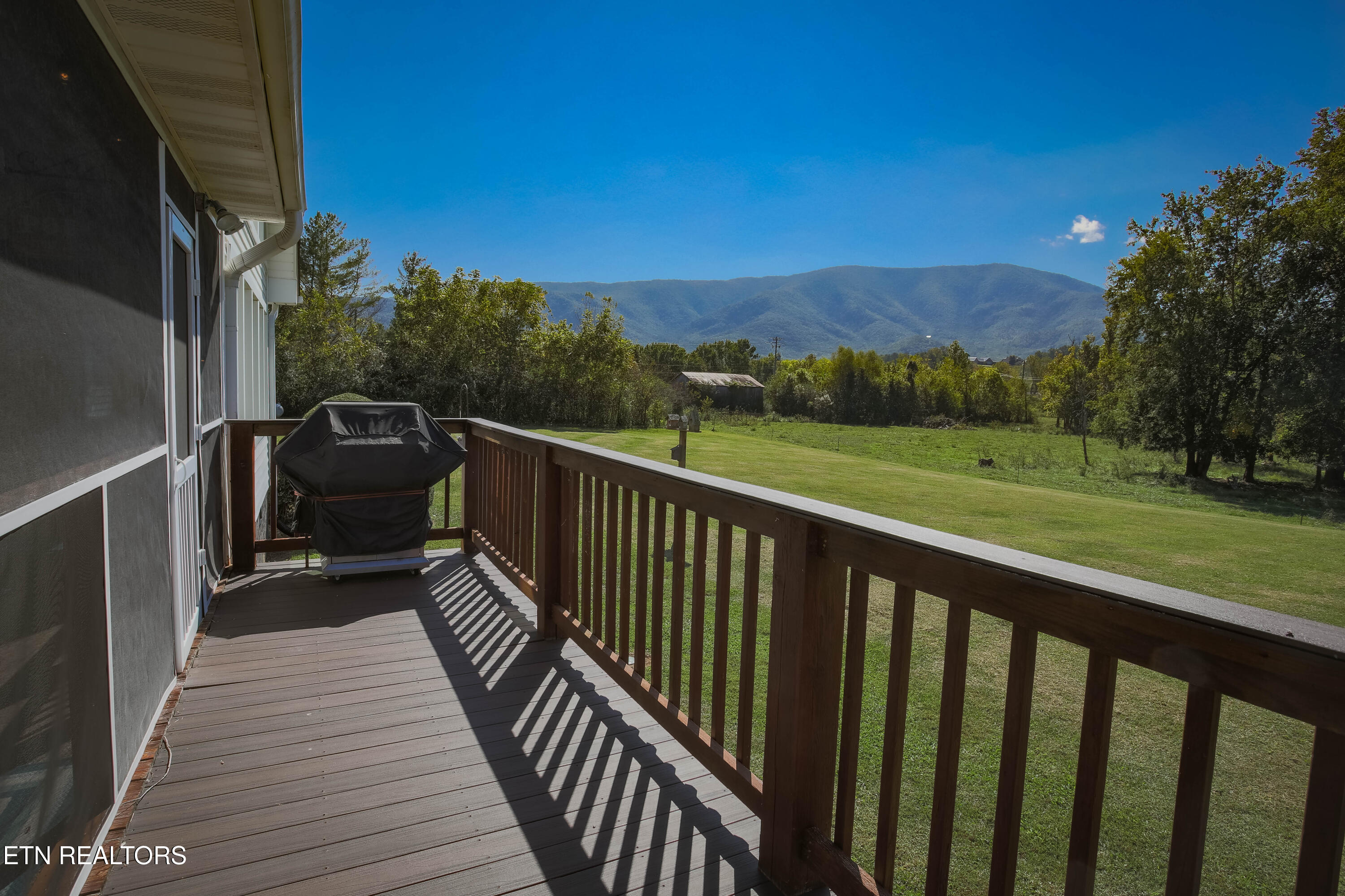 3450 Valley View Road Sevierville TN 37862