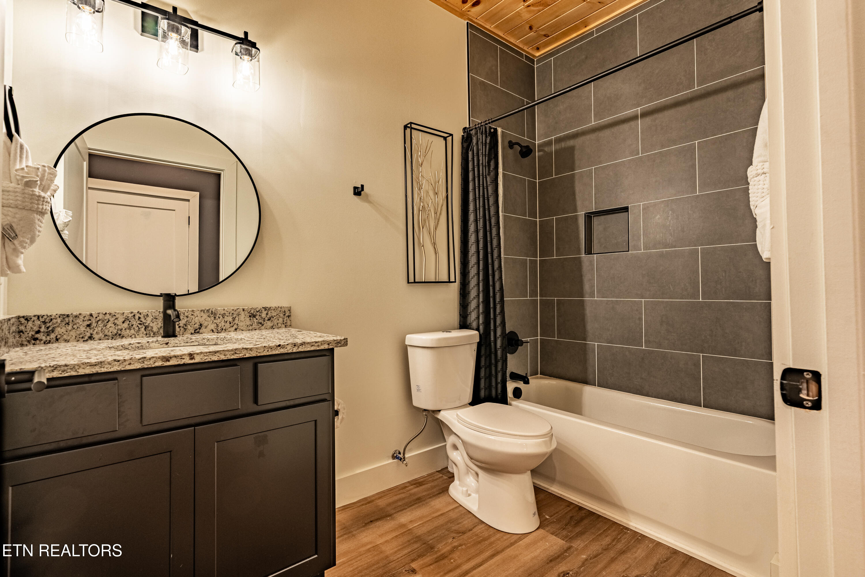1434 Reedmont Way Sevierville TN 37876