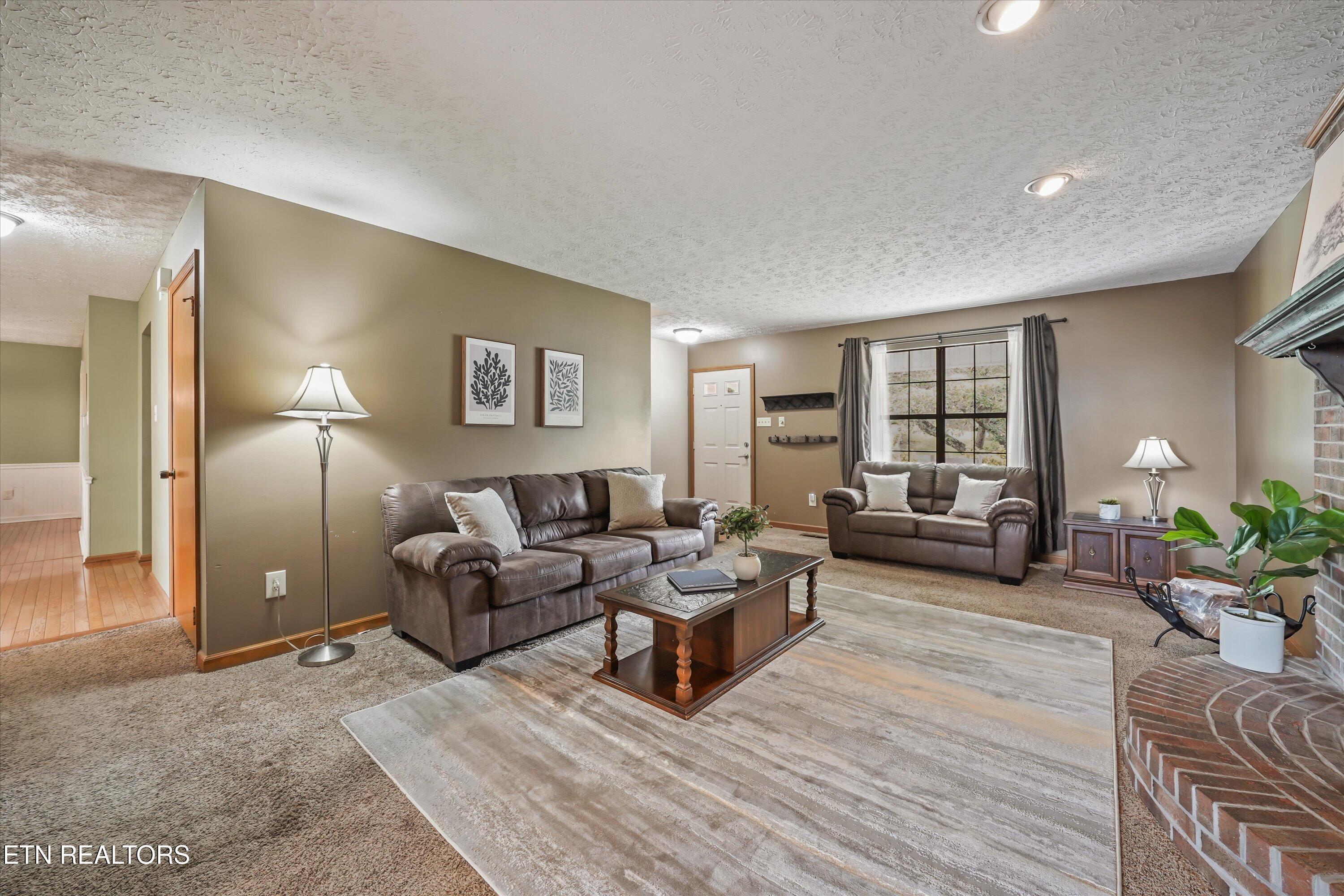 925 Tree Trunk Road Knoxville TN 37934