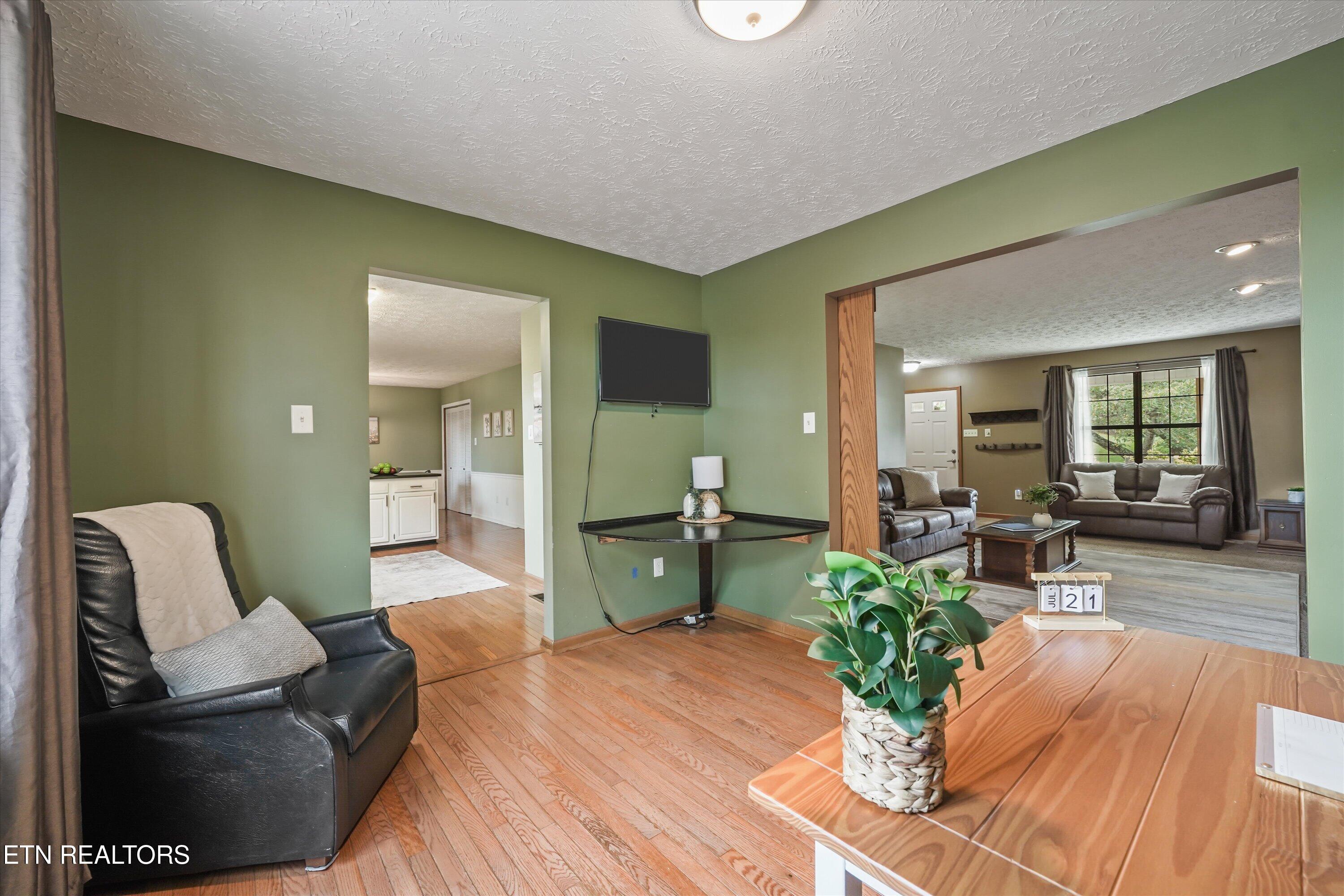 925 Tree Trunk Road Knoxville TN 37934