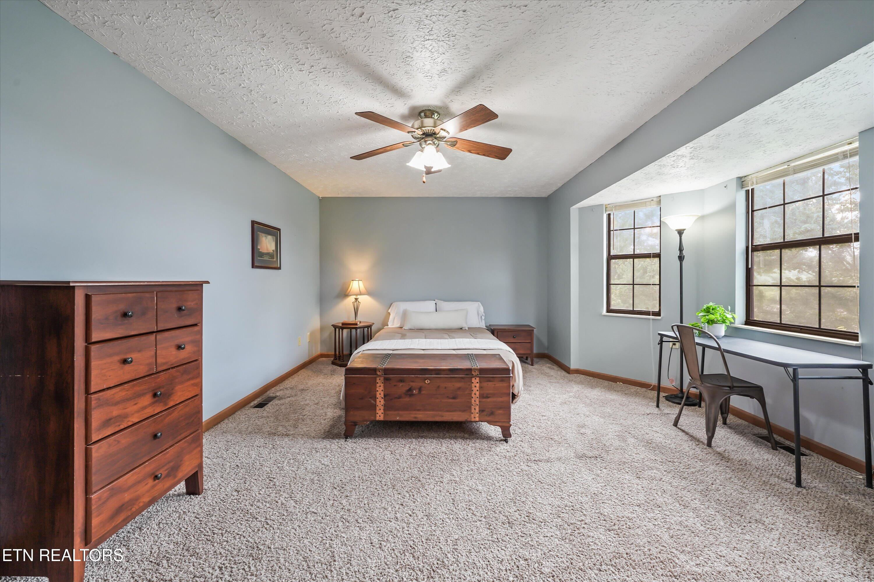 925 Tree Trunk Road Knoxville TN 37934