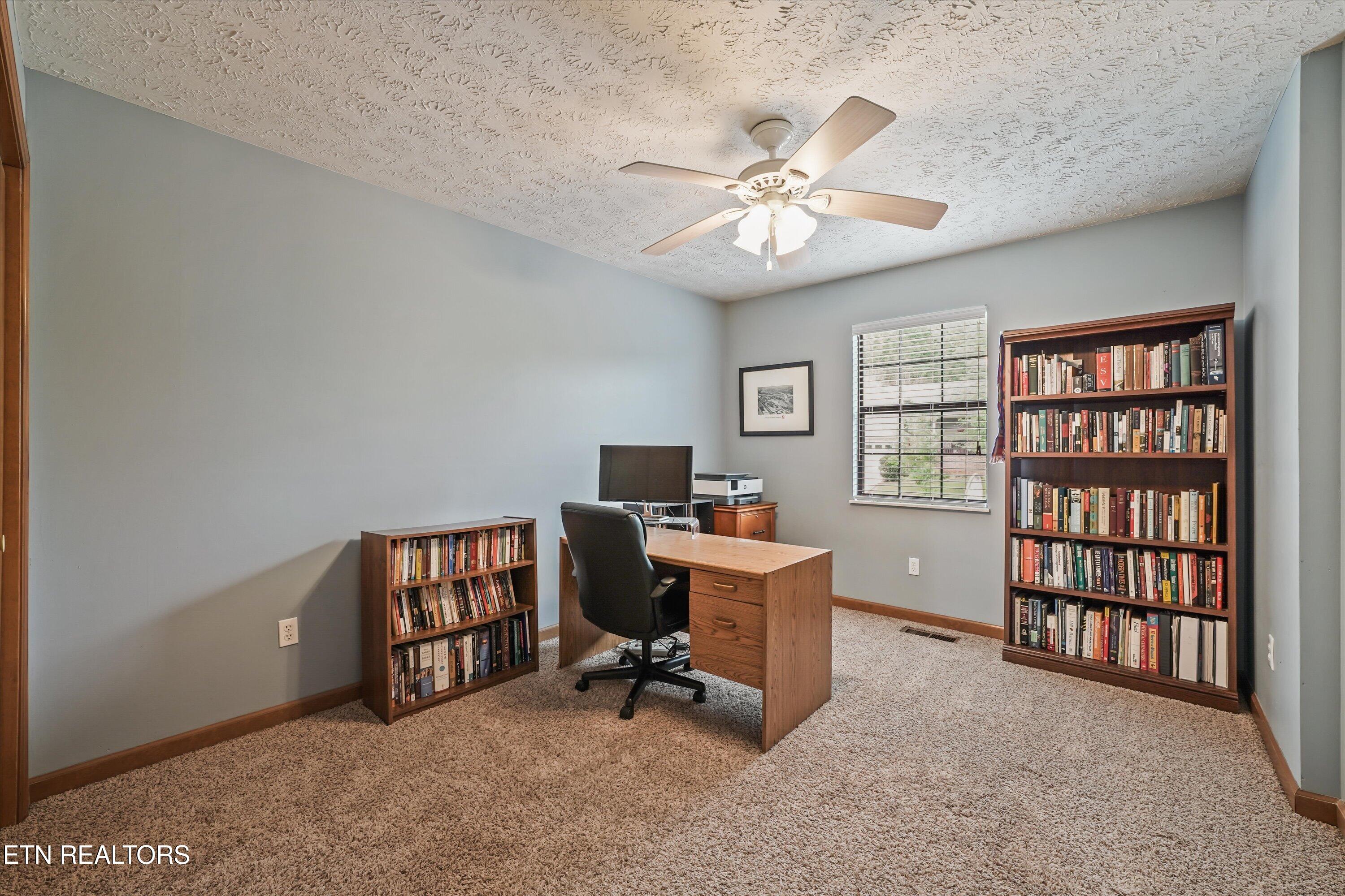 925 Tree Trunk Road Knoxville TN 37934