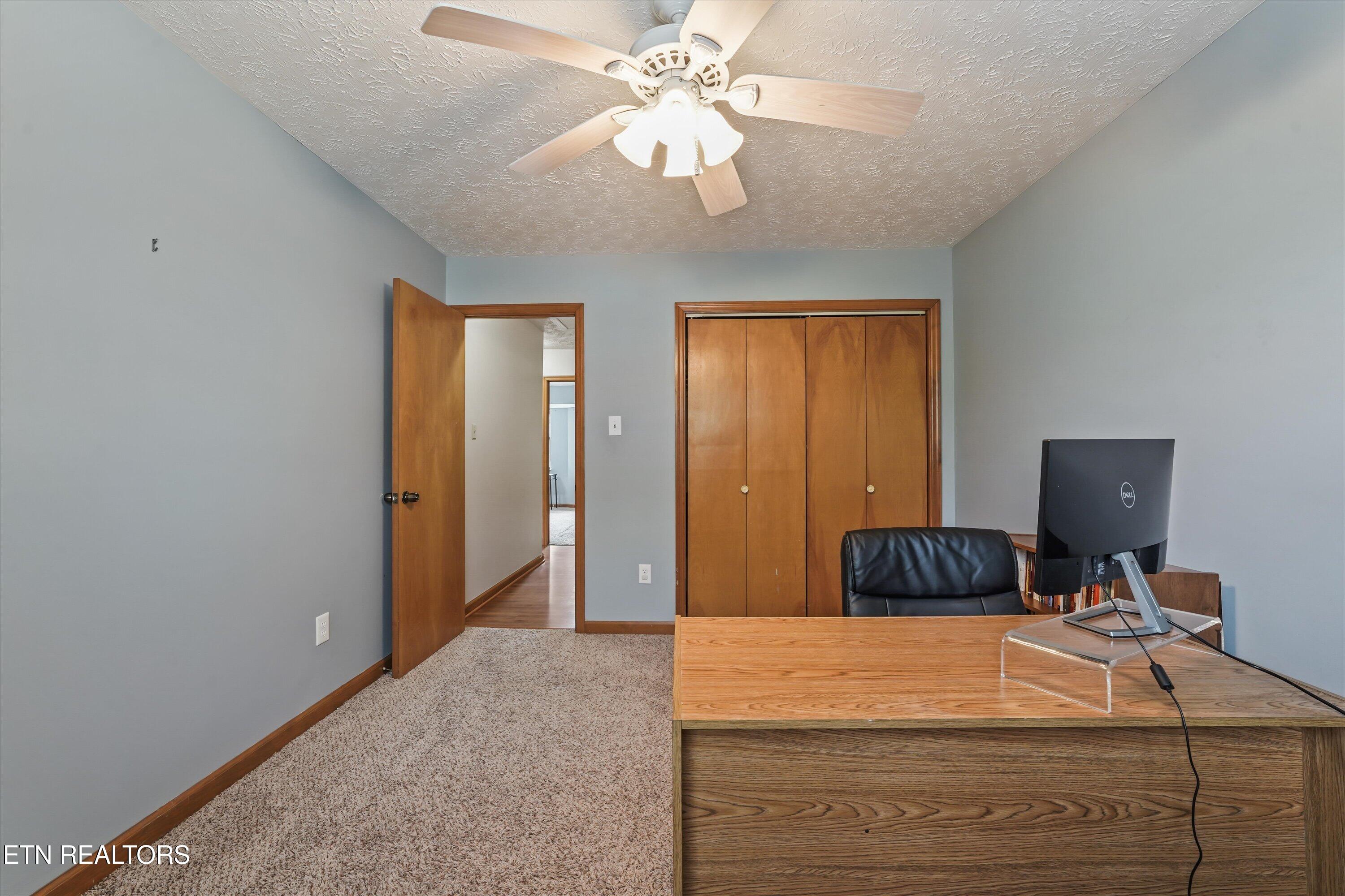 925 Tree Trunk Road Knoxville TN 37934