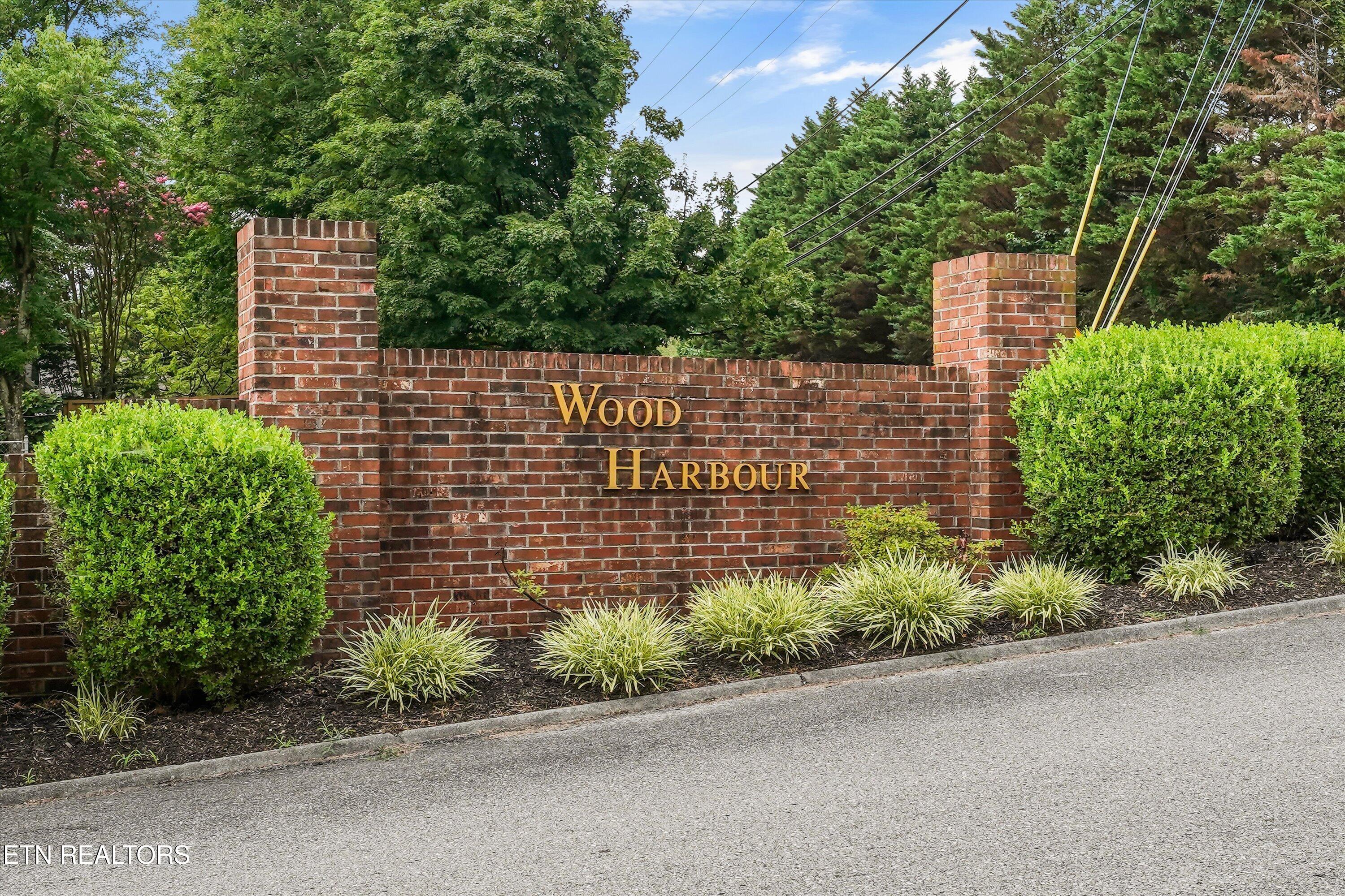 925 Tree Trunk Road Knoxville TN 37934