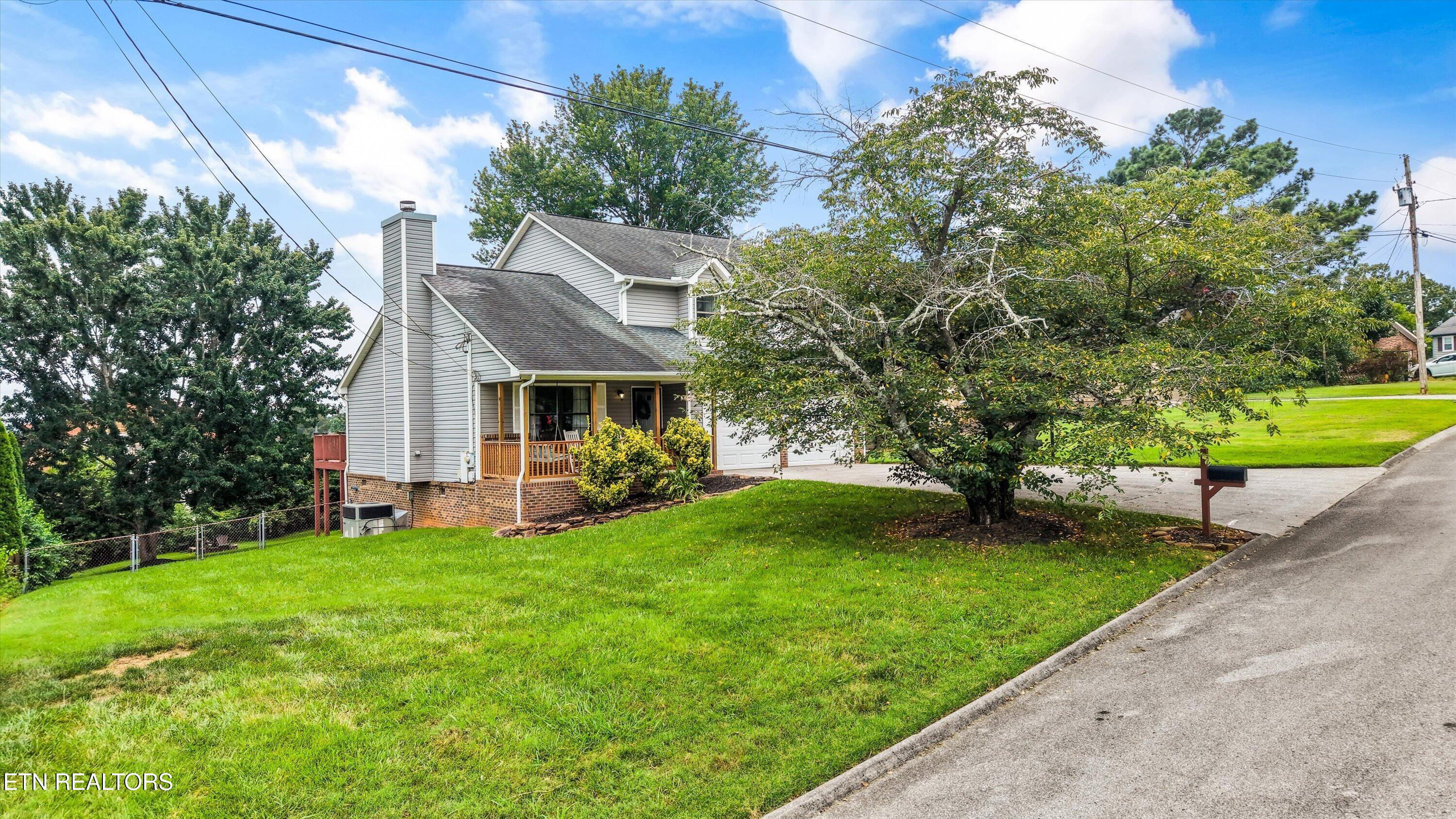 925 Tree Trunk Road Knoxville TN 37934