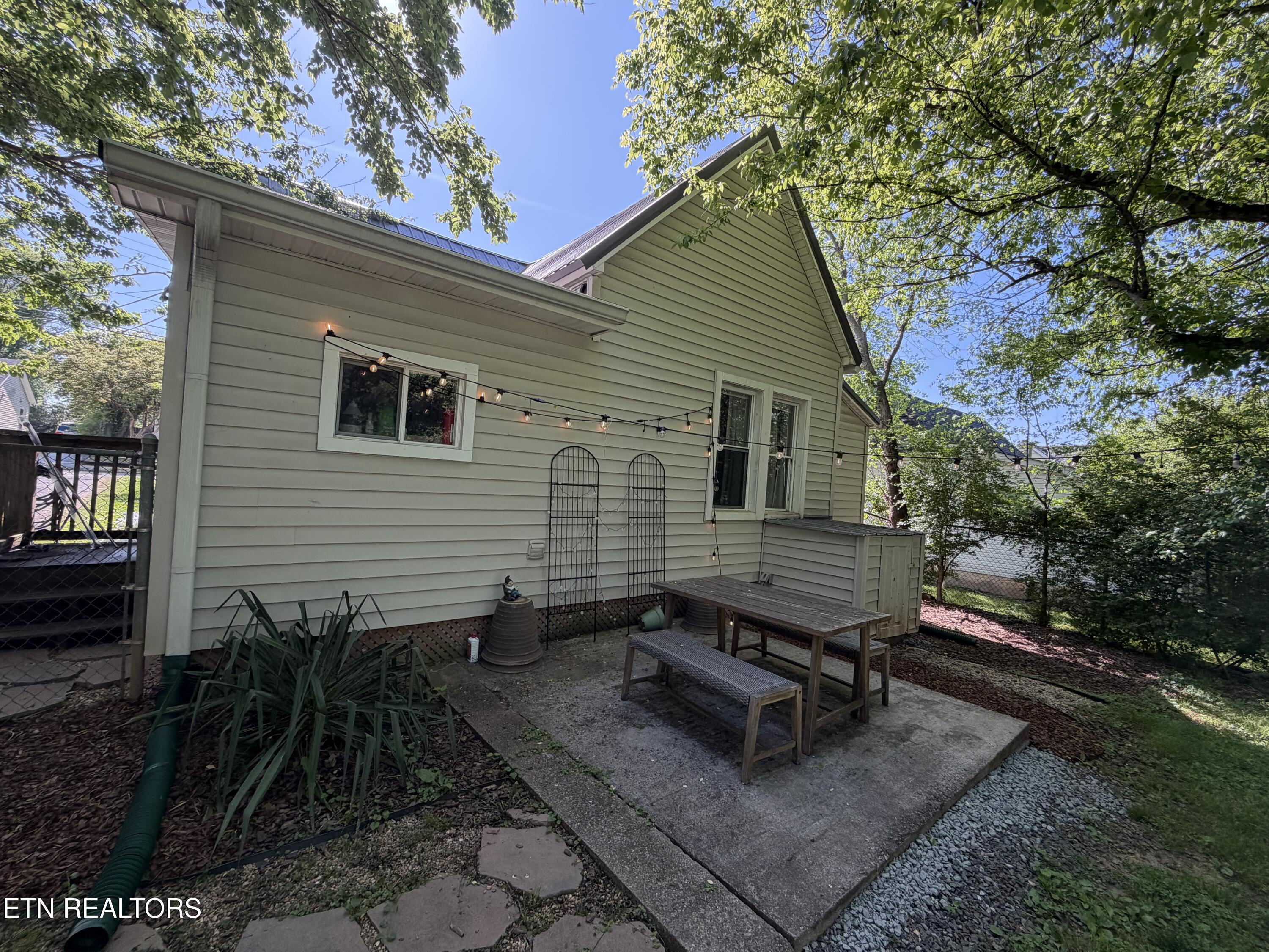 2710 Copeland Street Knoxville TN 37917