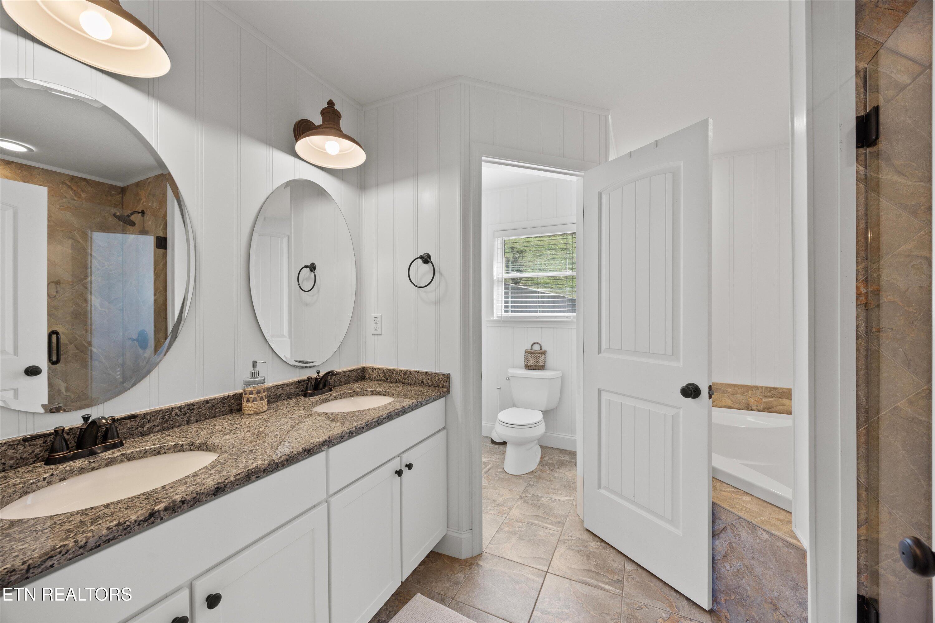 121 Hidden Lane Lafollette TN 37766