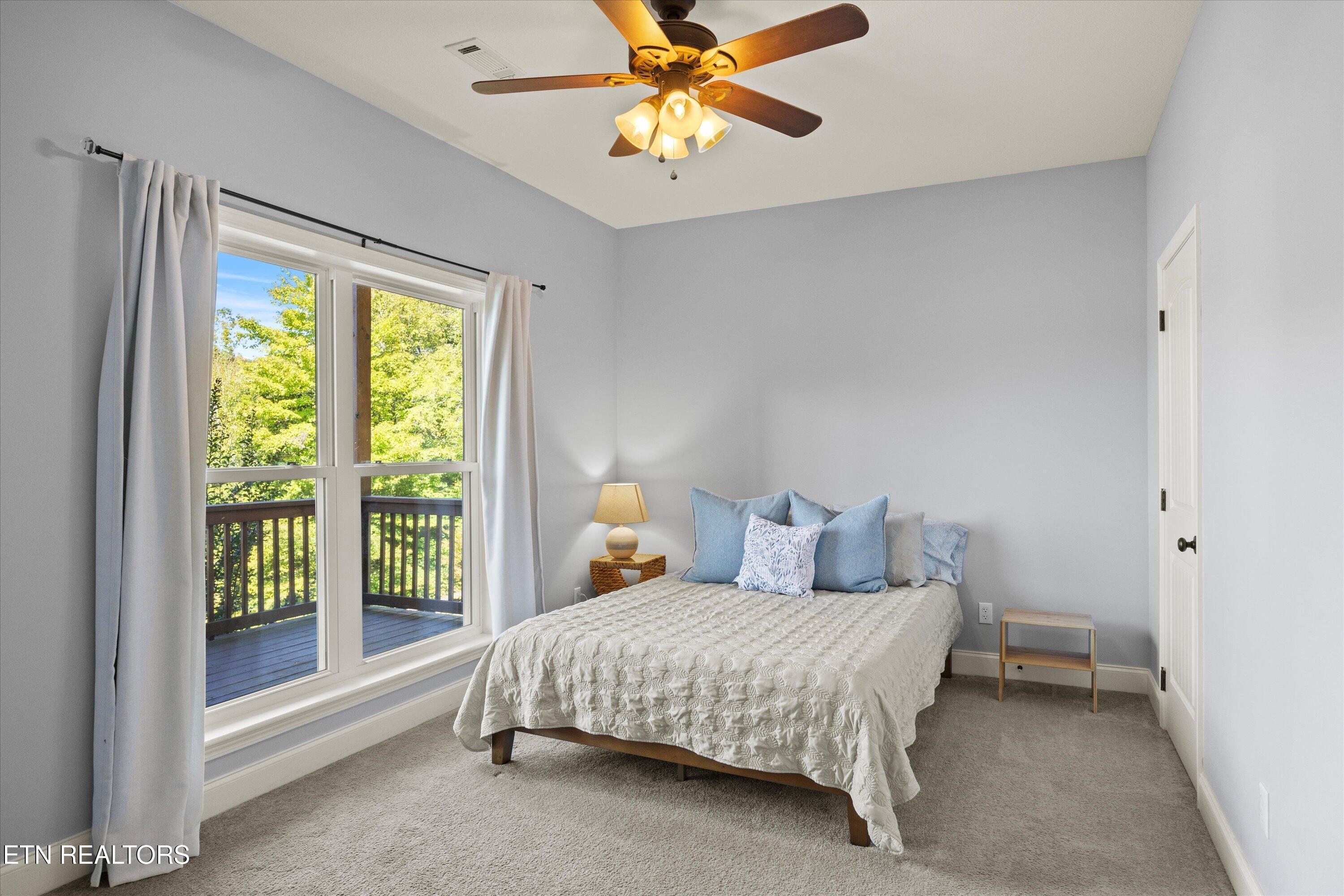 121 Hidden Lane Lafollette TN 37766