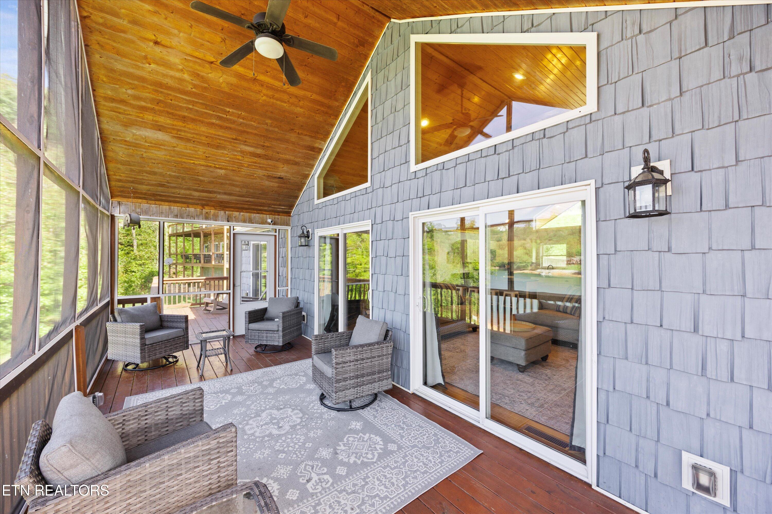 121 Hidden Lane Lafollette TN 37766