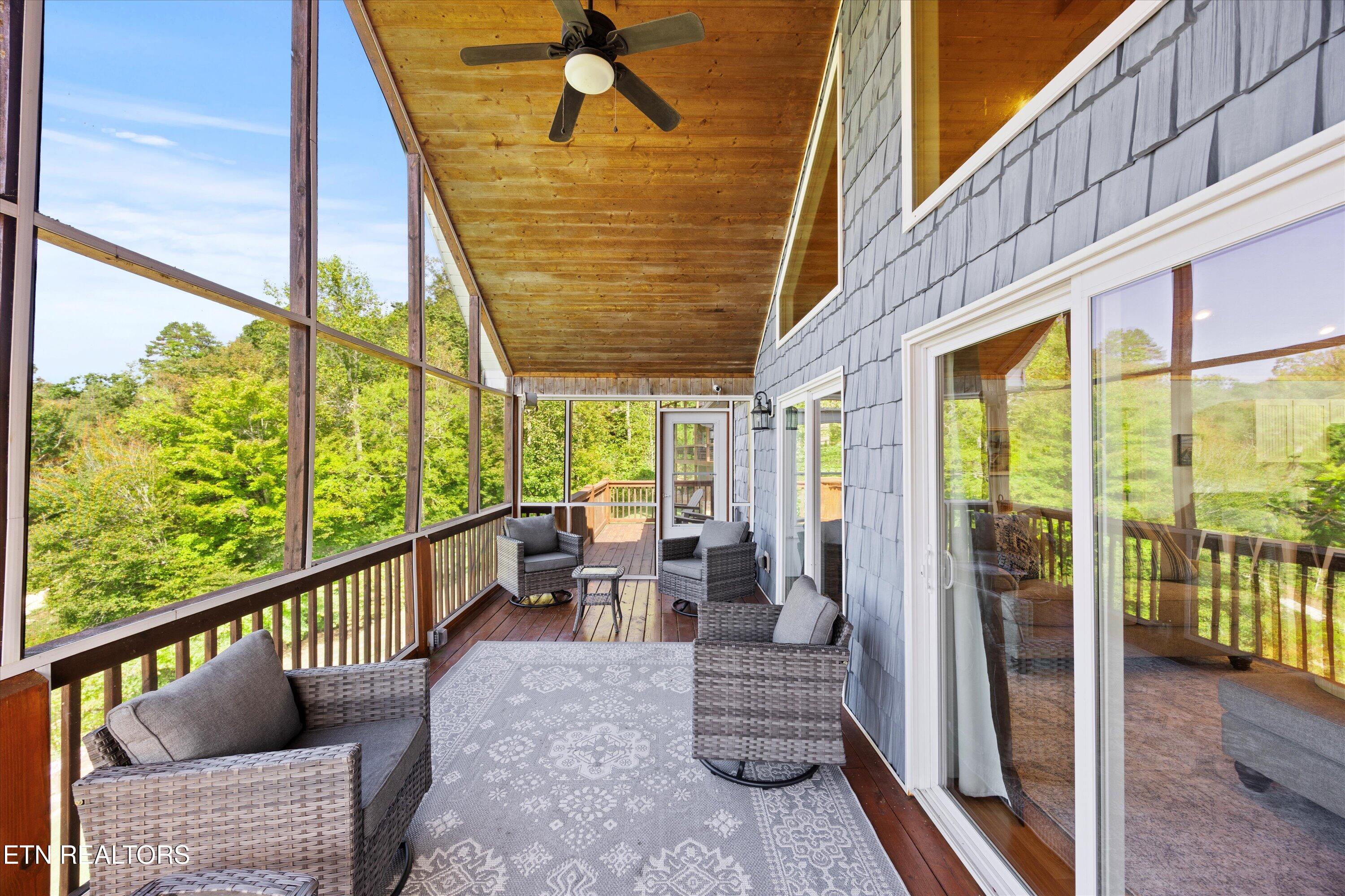 121 Hidden Lane Lafollette TN 37766