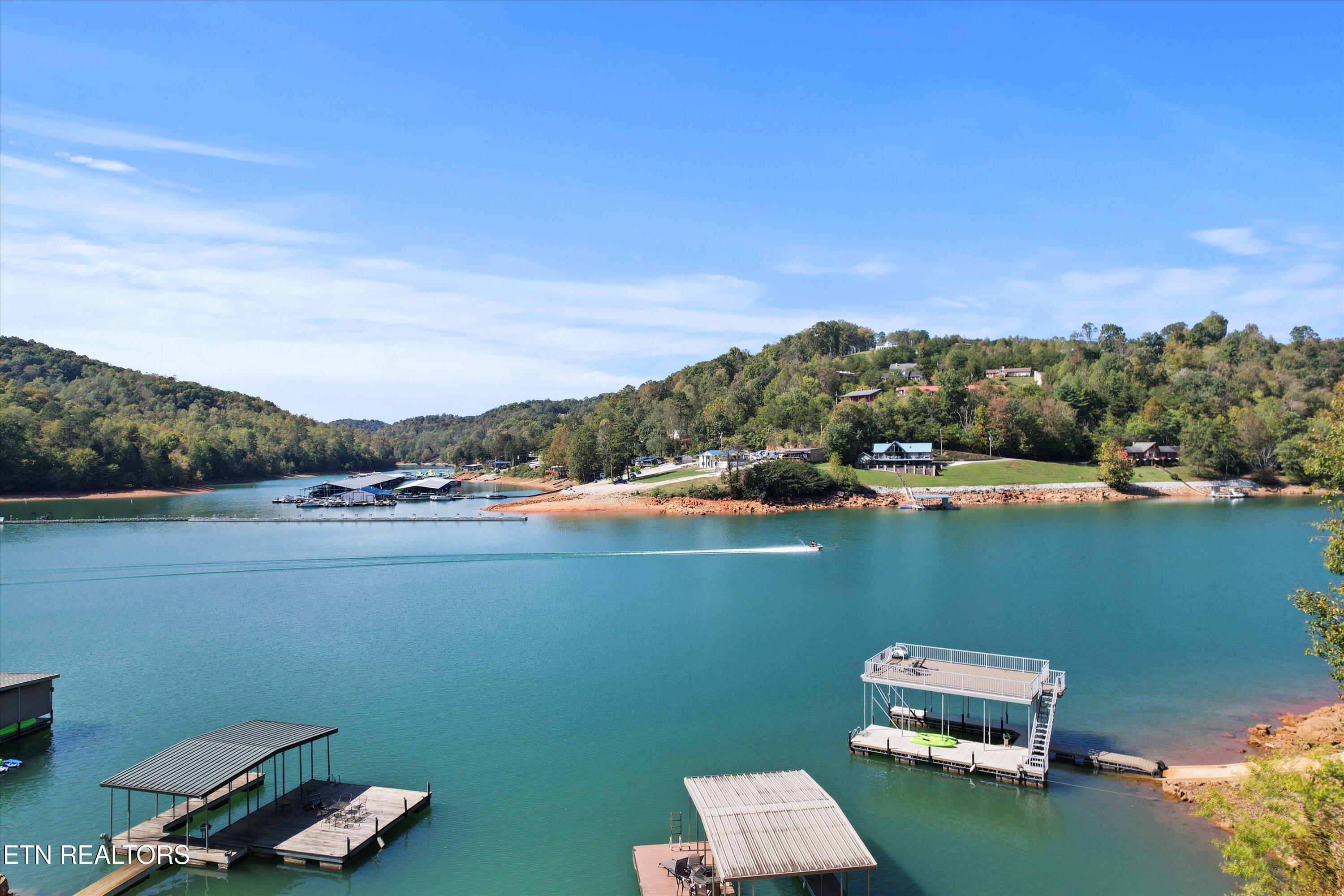 121 Hidden Lane Lafollette TN 37766