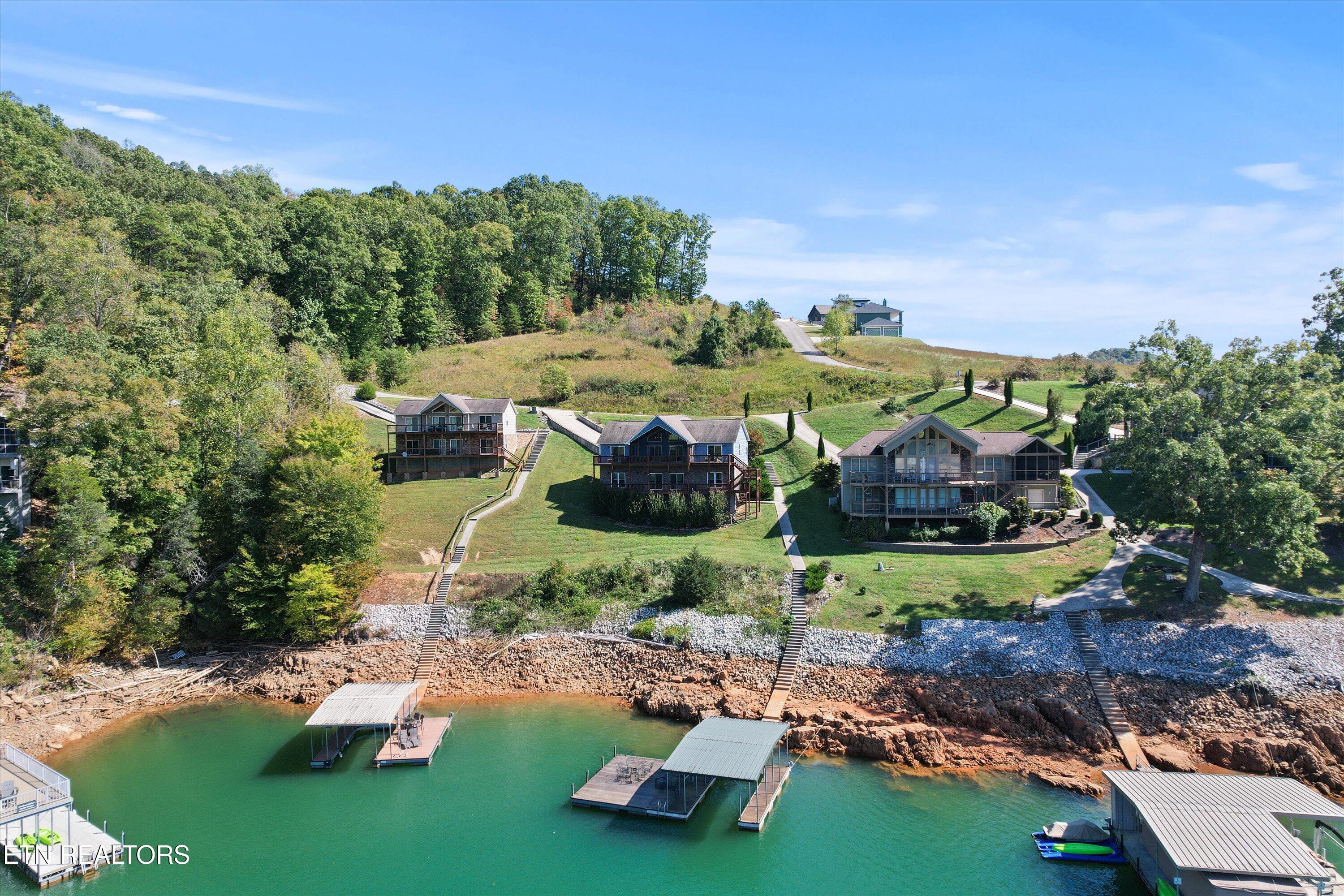 121 Hidden Lane Lafollette TN 37766