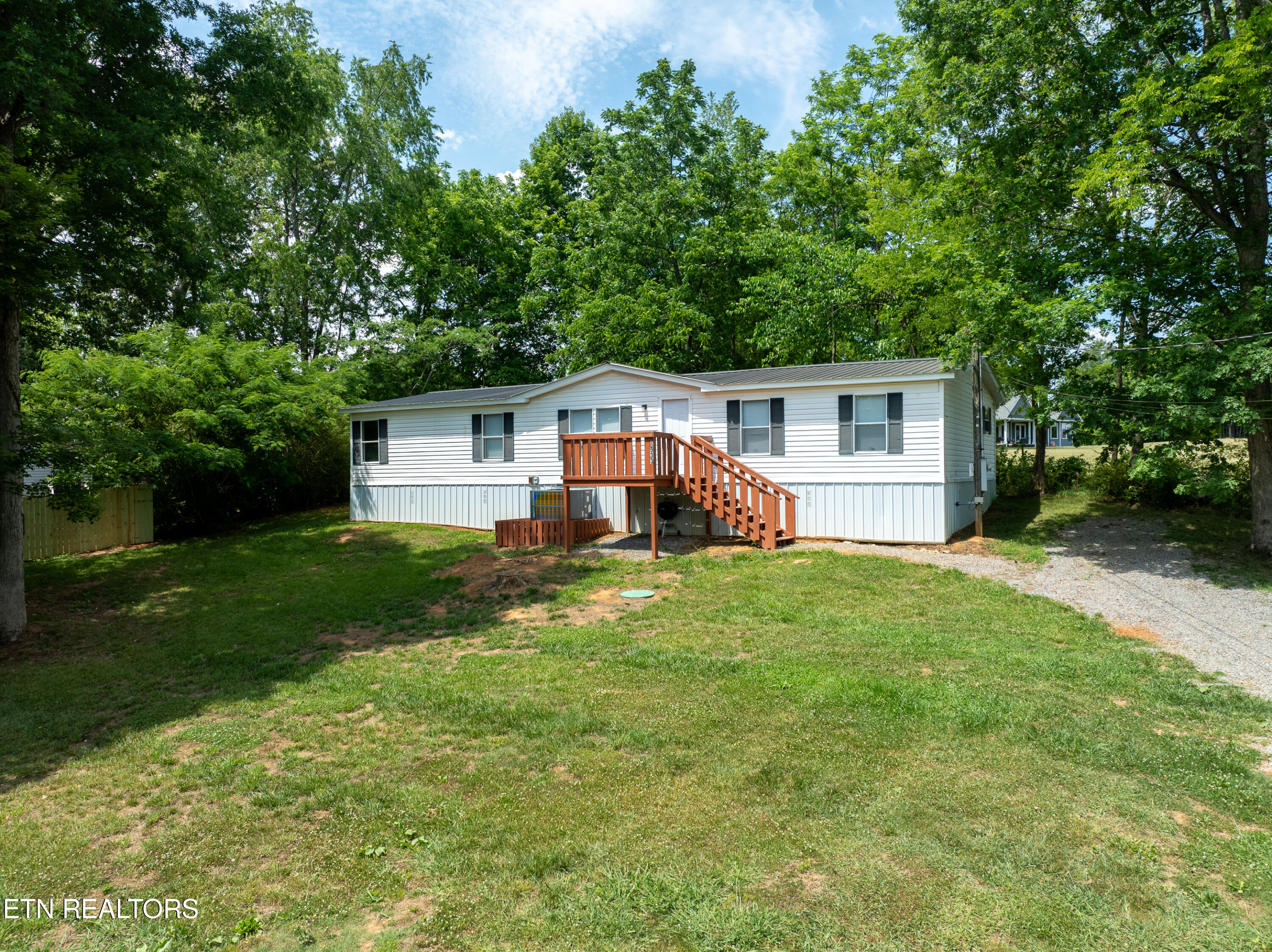 4533 Wildwood Road Maryville TN 37804