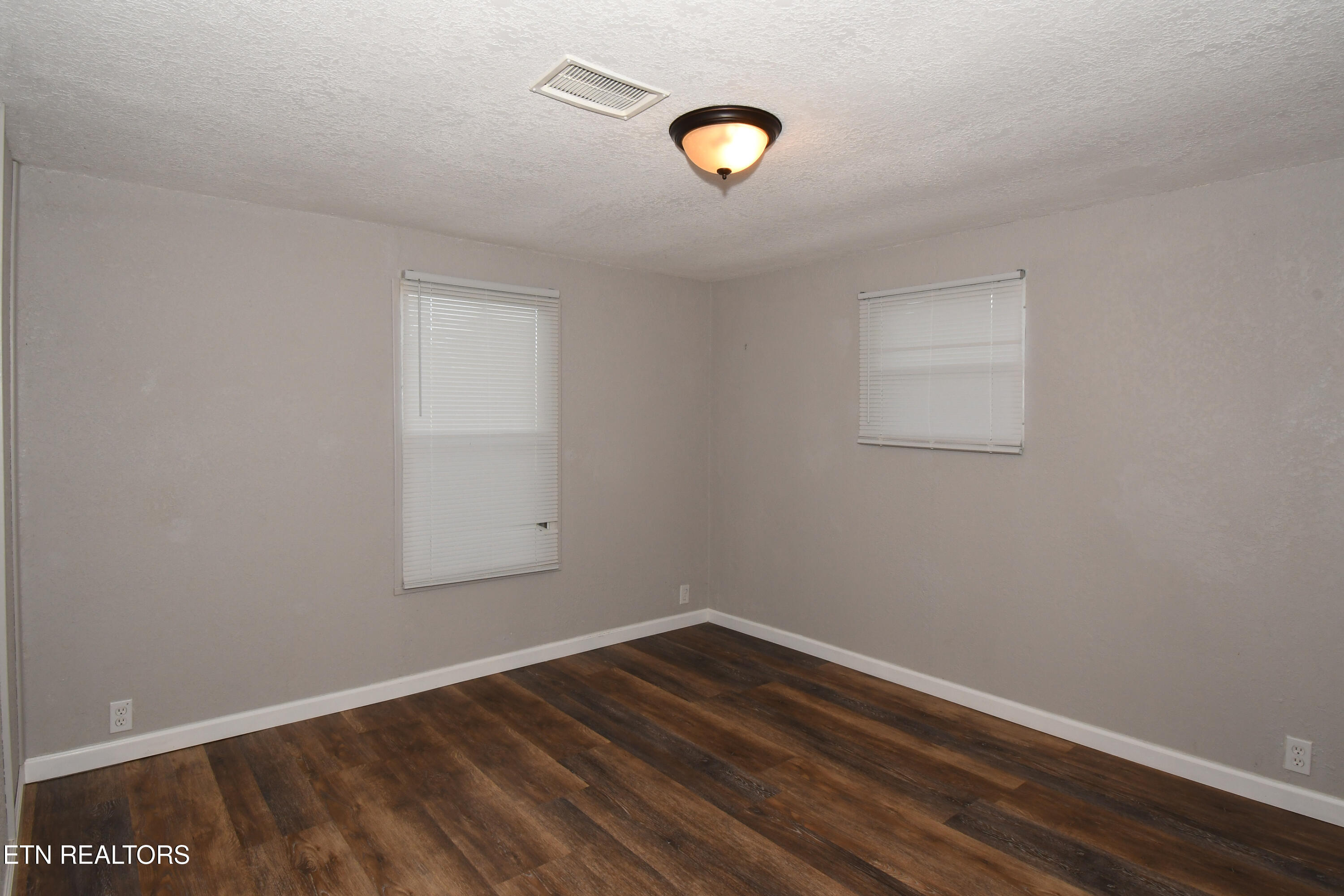 4533 Wildwood Road Maryville TN 37804