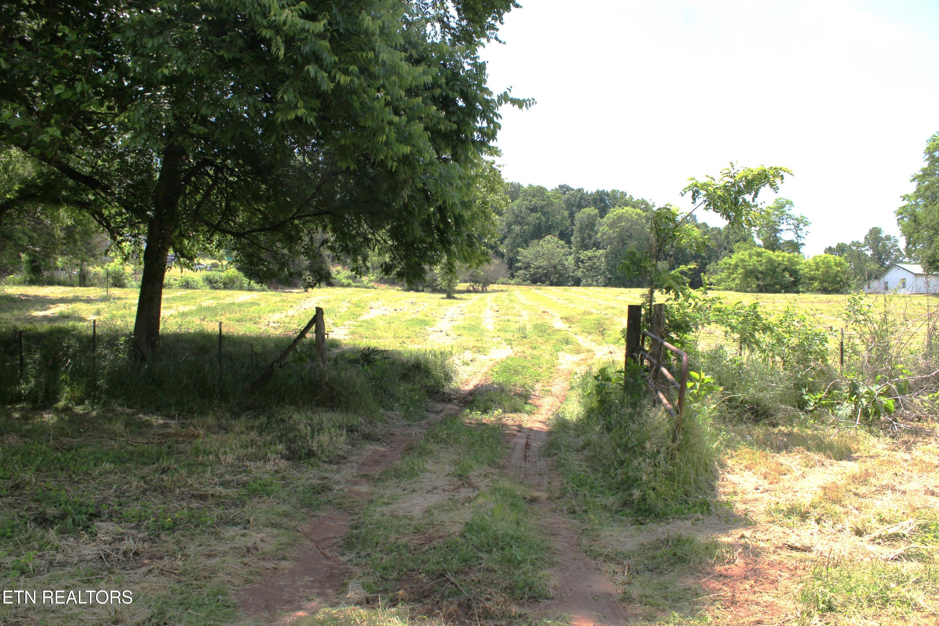 1406 Sweetwater Vonore Road Sweetwater TN 37874