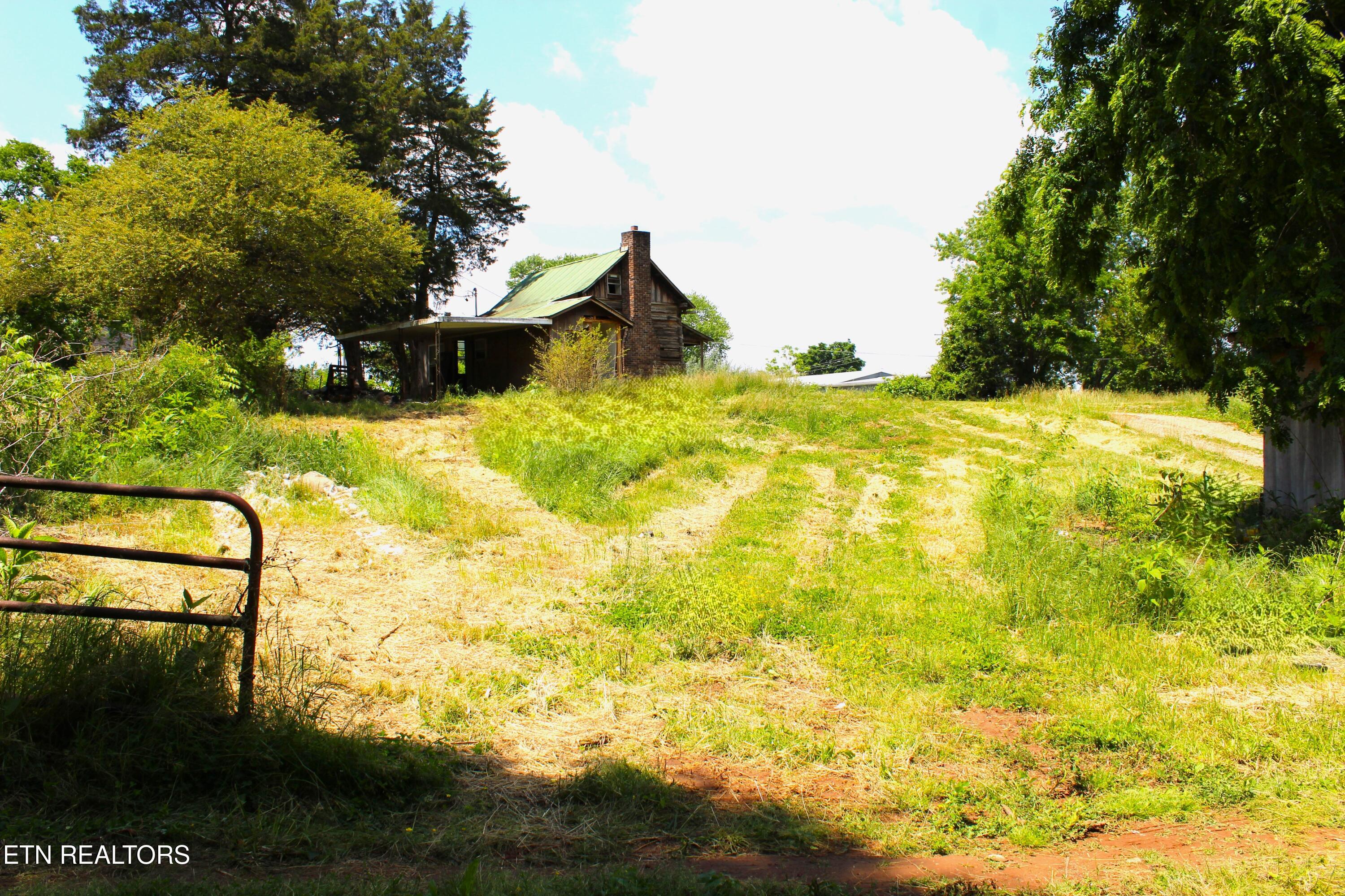 1406 Sweetwater Vonore Road Sweetwater TN 37874