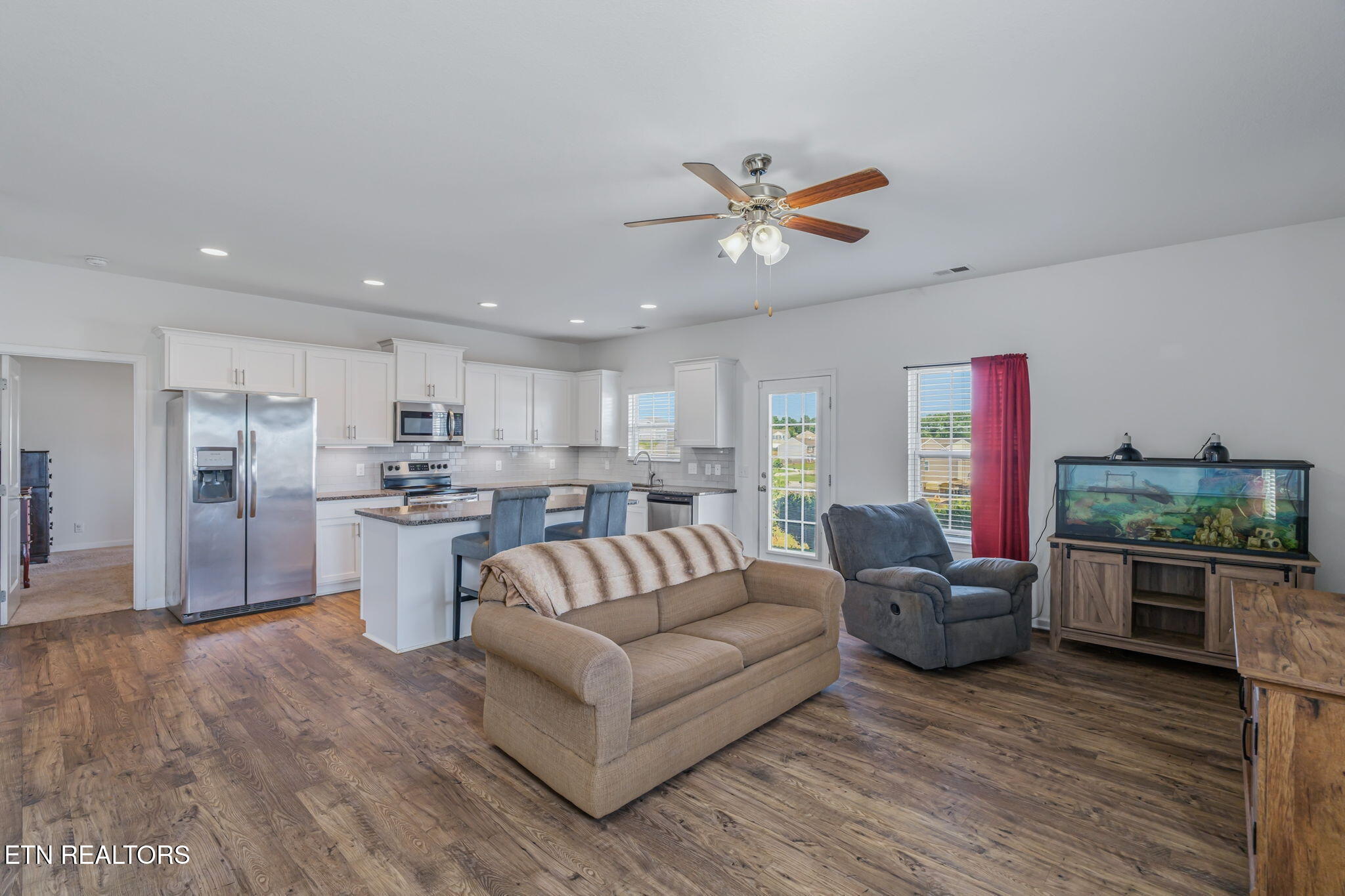 277 Gail Lane Lenoir City TN 37772