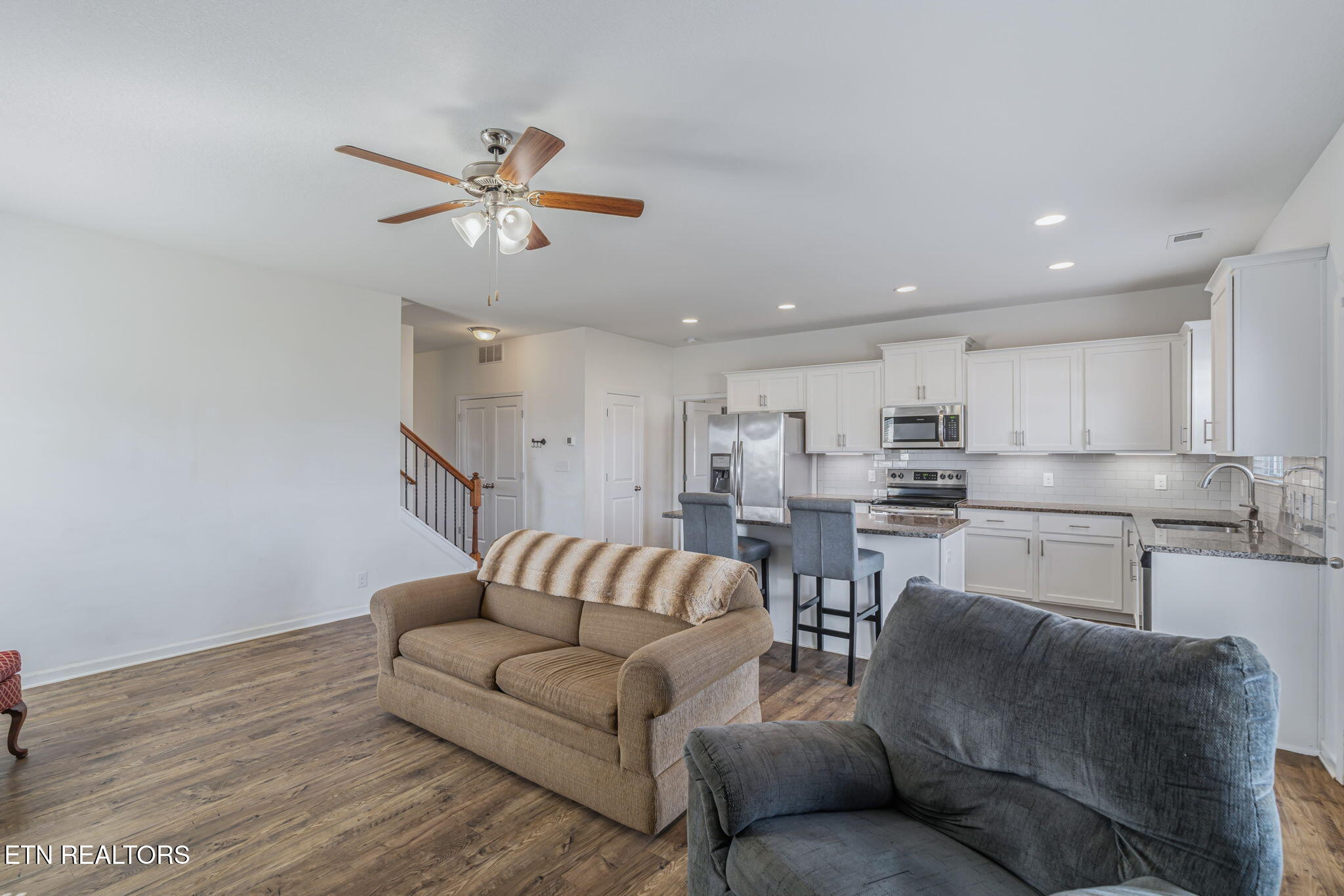 277 Gail Lane Lenoir City TN 37772