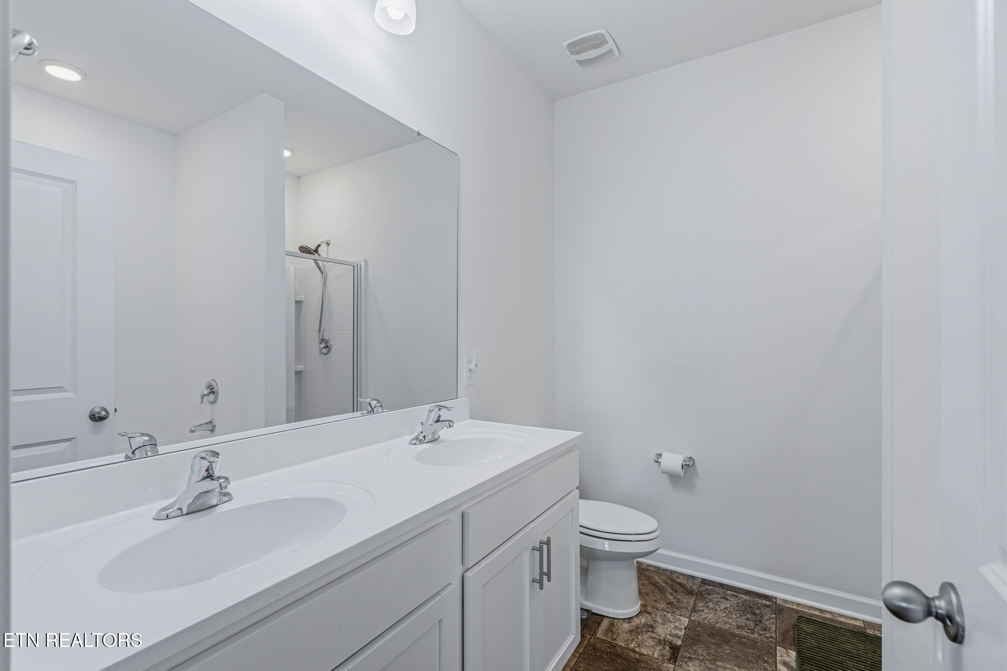 277 Gail Lane Lenoir City TN 37772