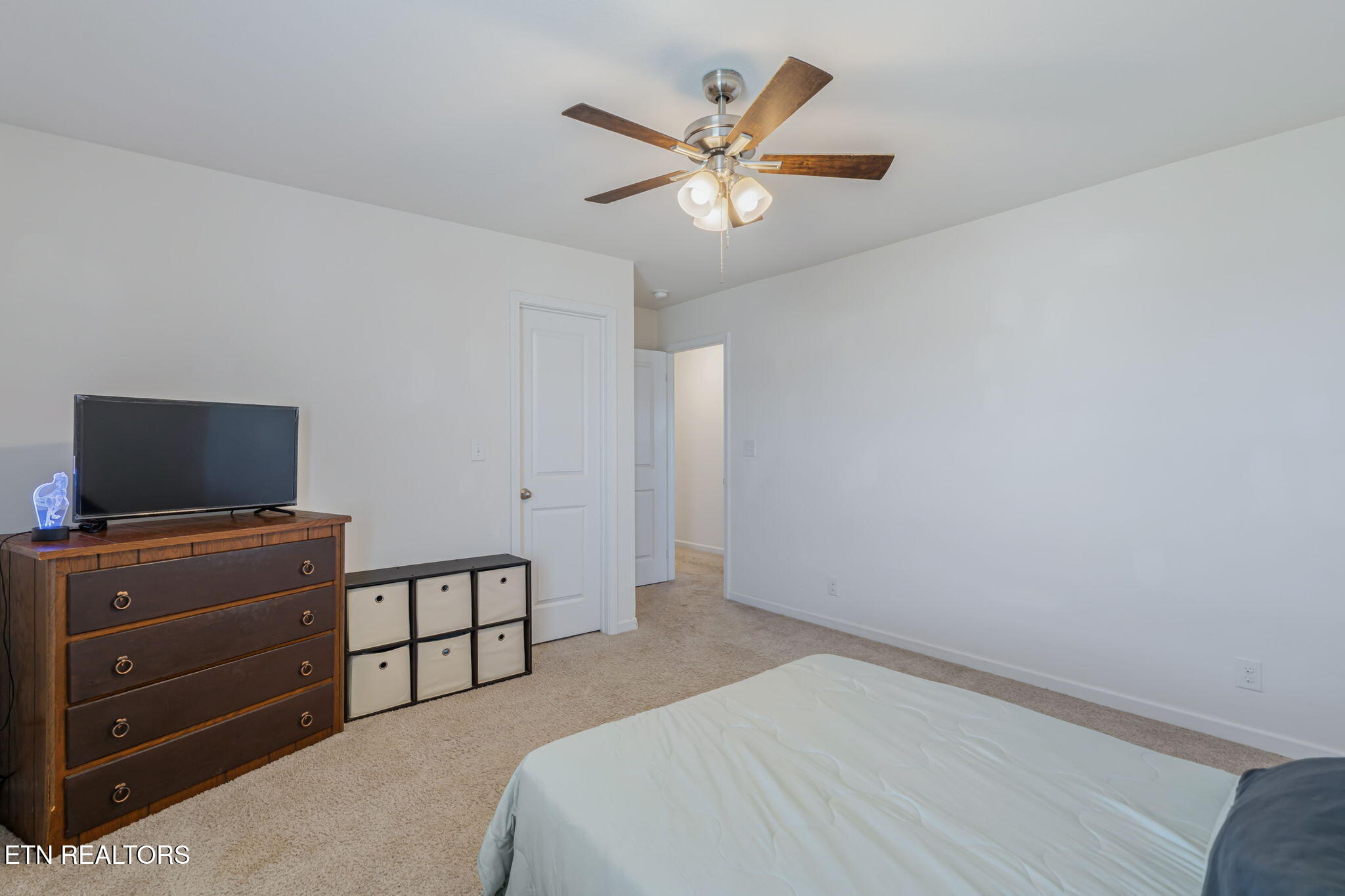 277 Gail Lane Lenoir City TN 37772