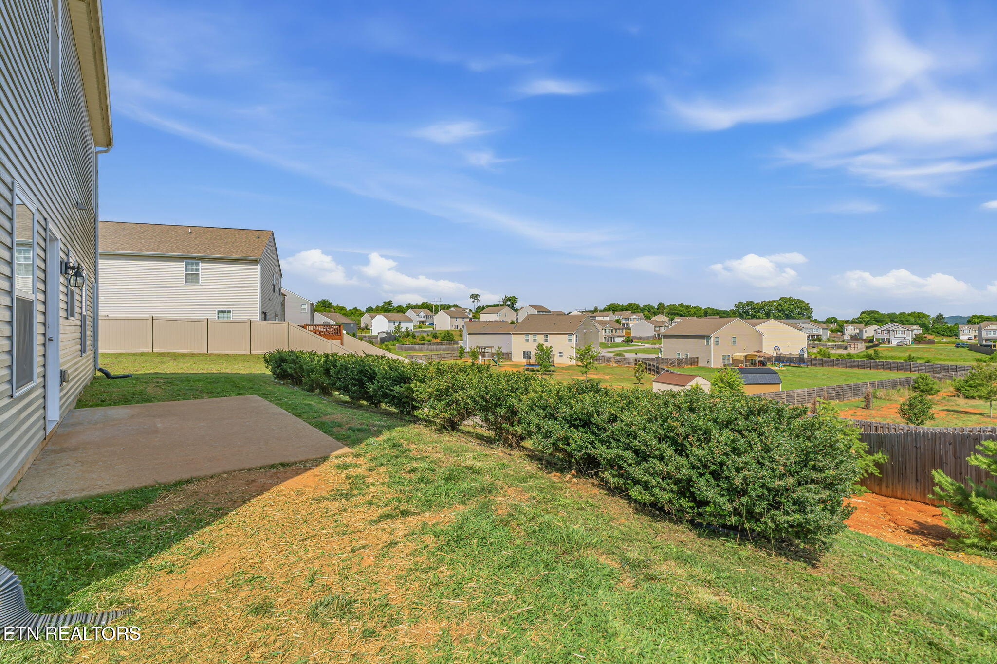 277 Gail Lane Lenoir City TN 37772