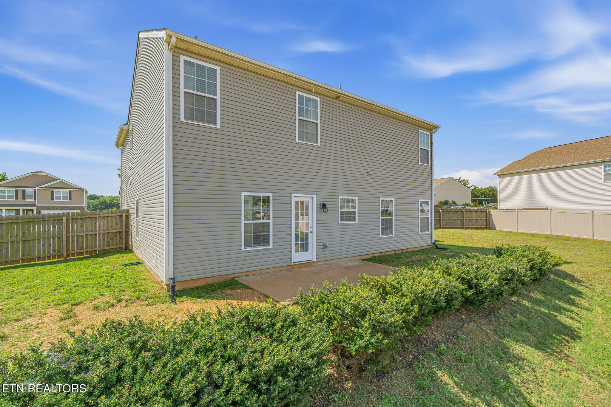 277 Gail Lane Lenoir City TN 37772