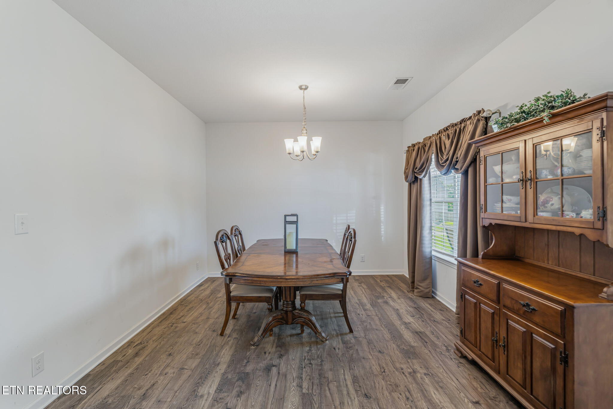 277 Gail Lane Lenoir City TN 37772
